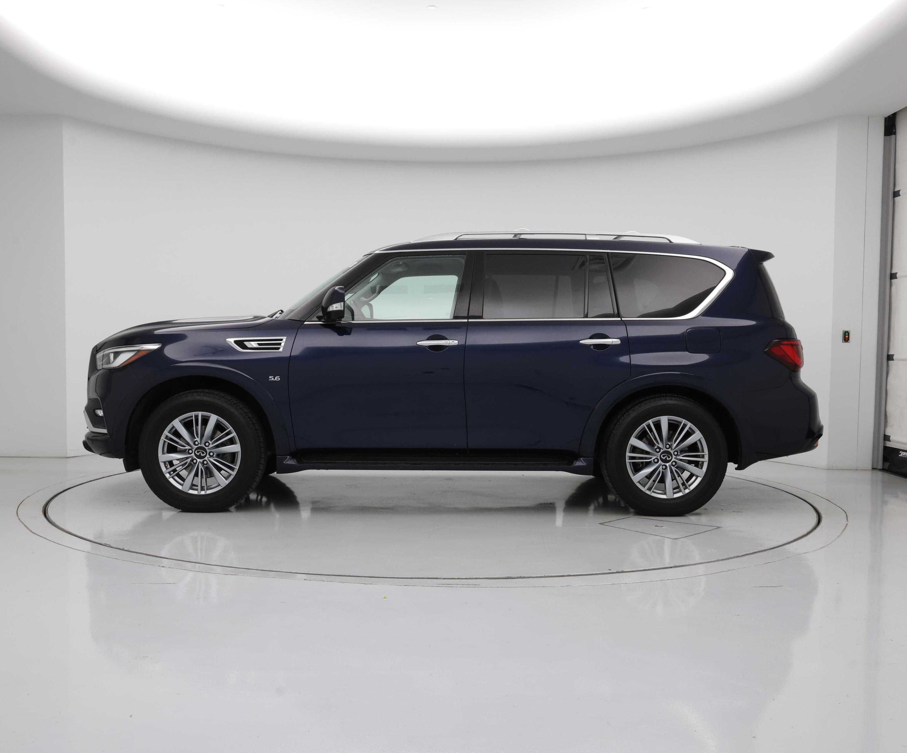 Thumbnail: 2019 INFINITI QX80 - 3