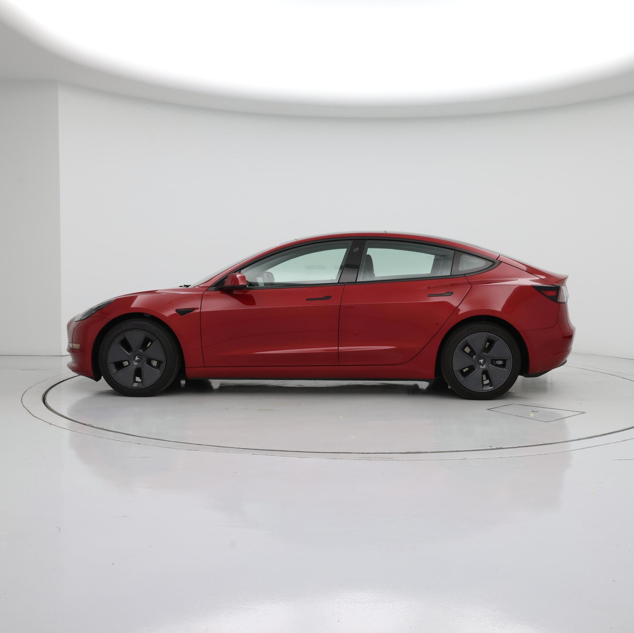 Thumbnail: 2022 Tesla Model 3 - 3