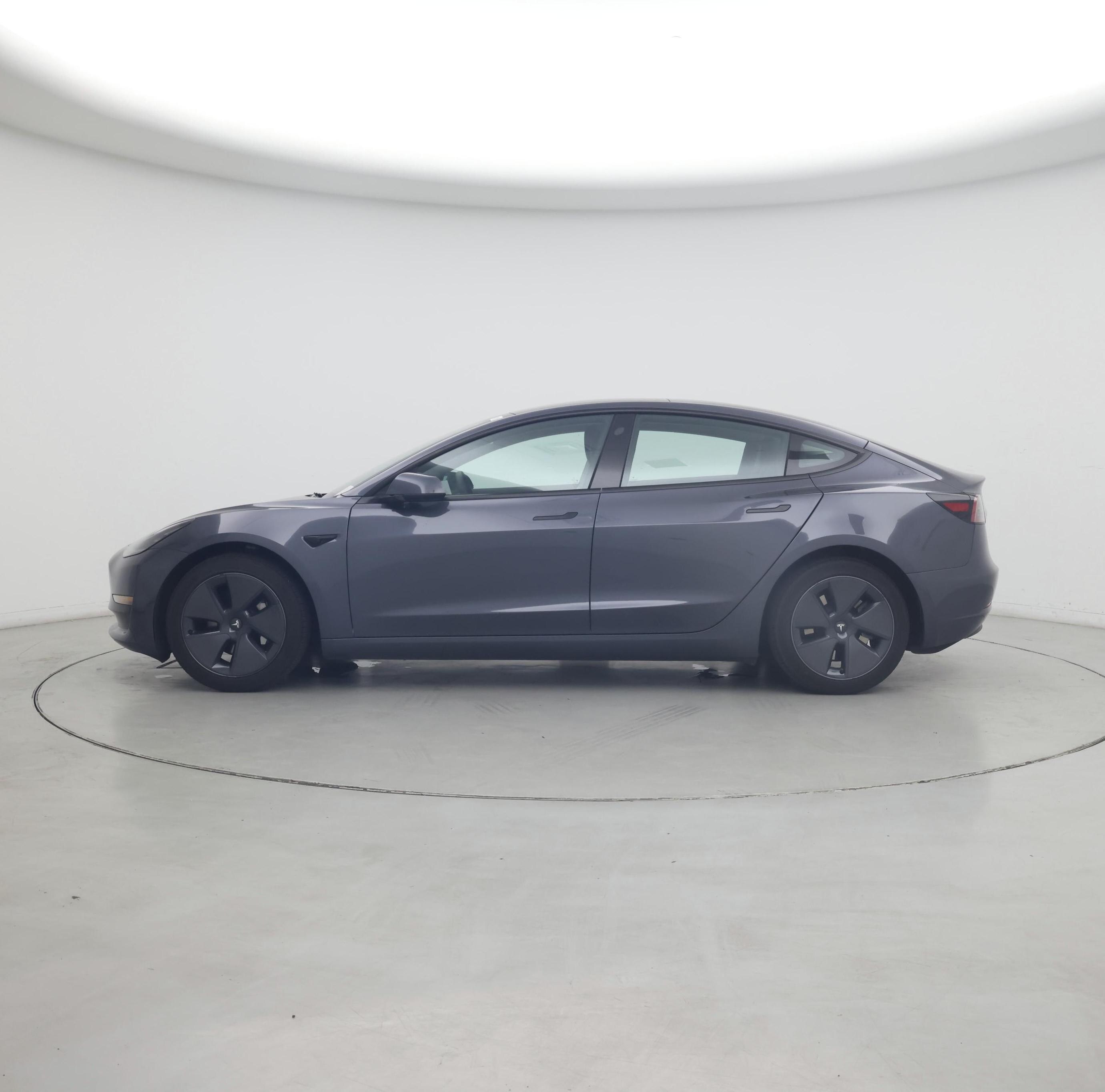 Thumbnail: 2023 Tesla Model 3 - 3