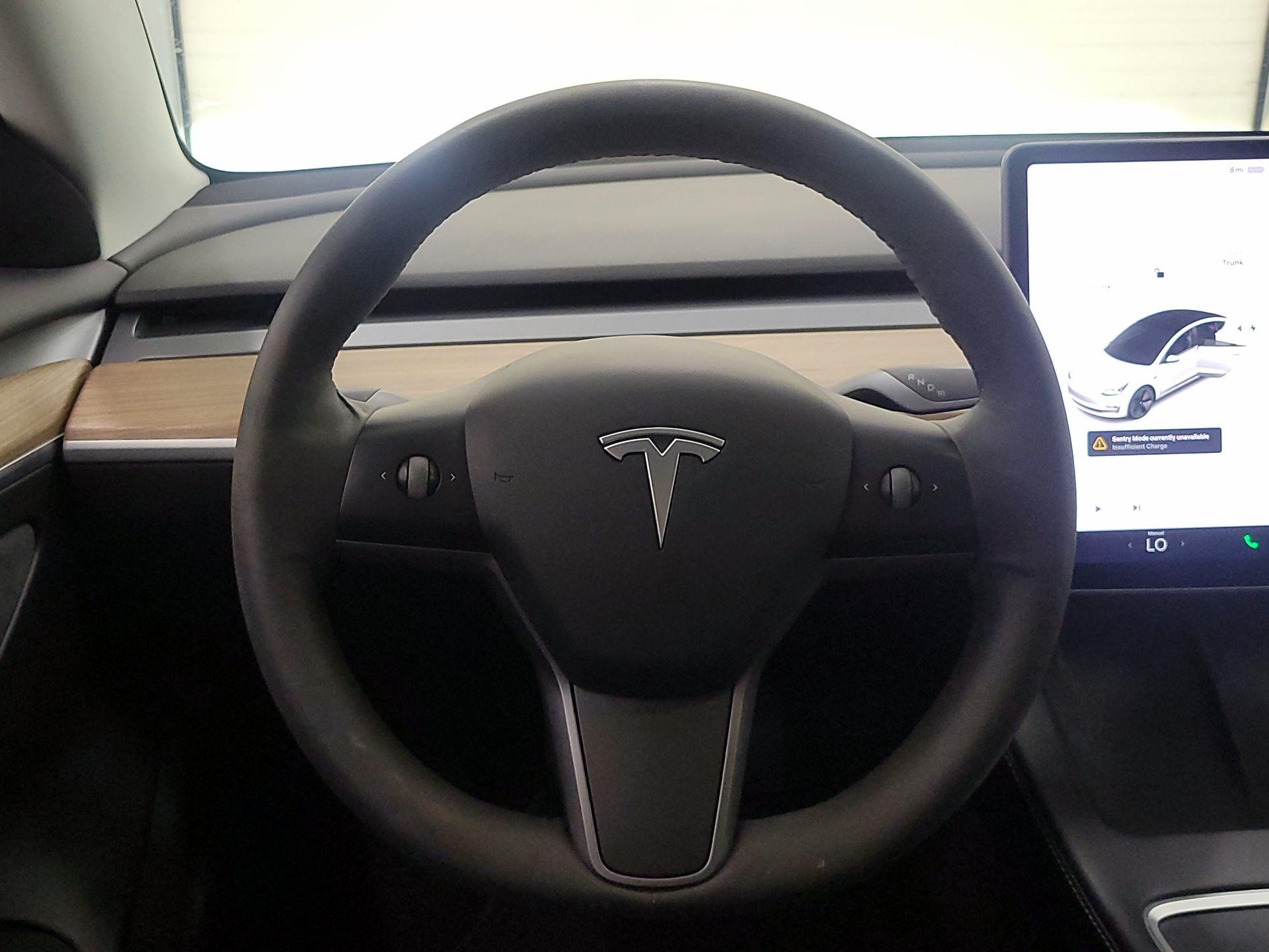 Thumbnail: 2021 Tesla Model 3 - 10