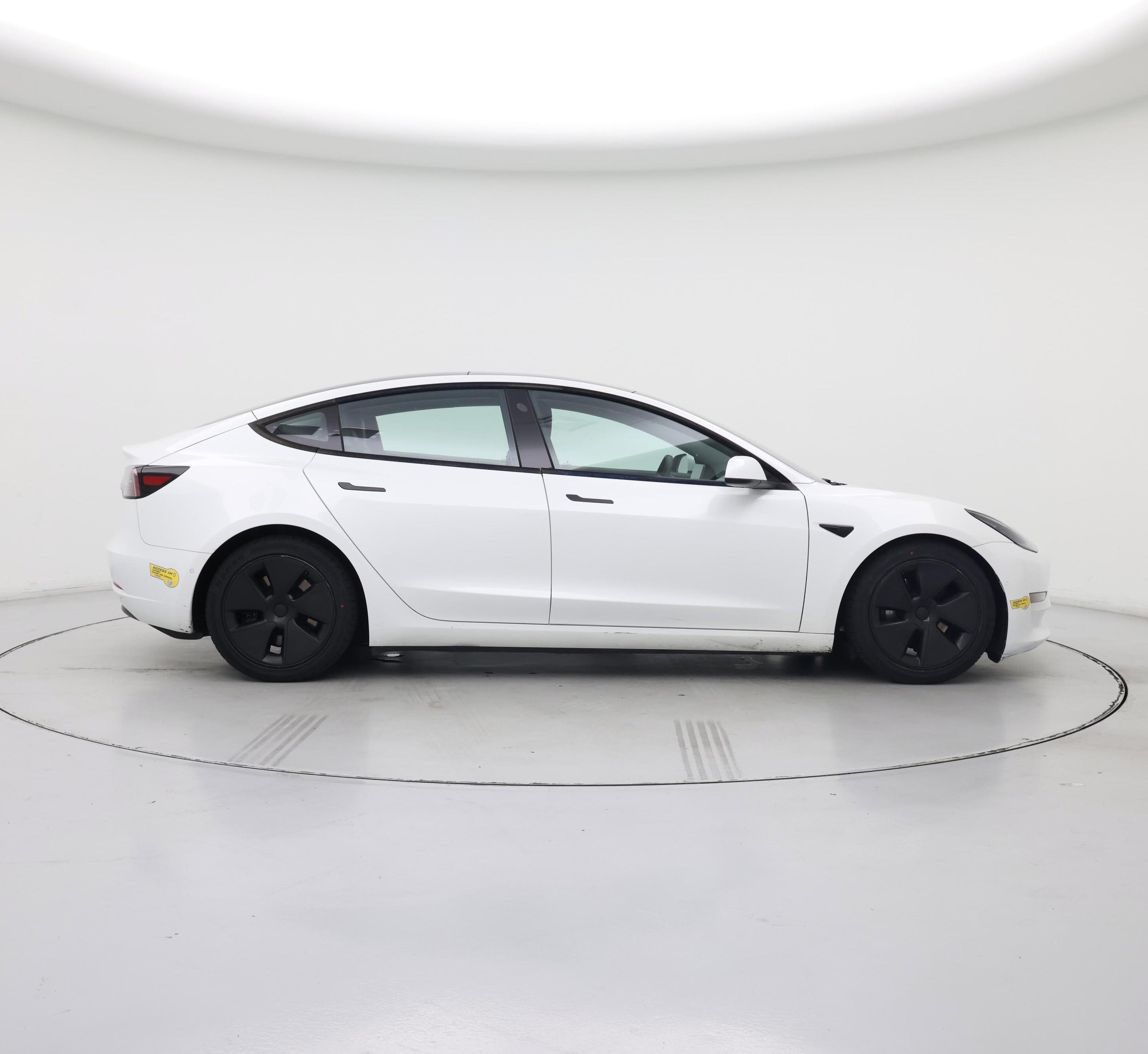 Thumbnail: 2021 Tesla Model 3 - 7