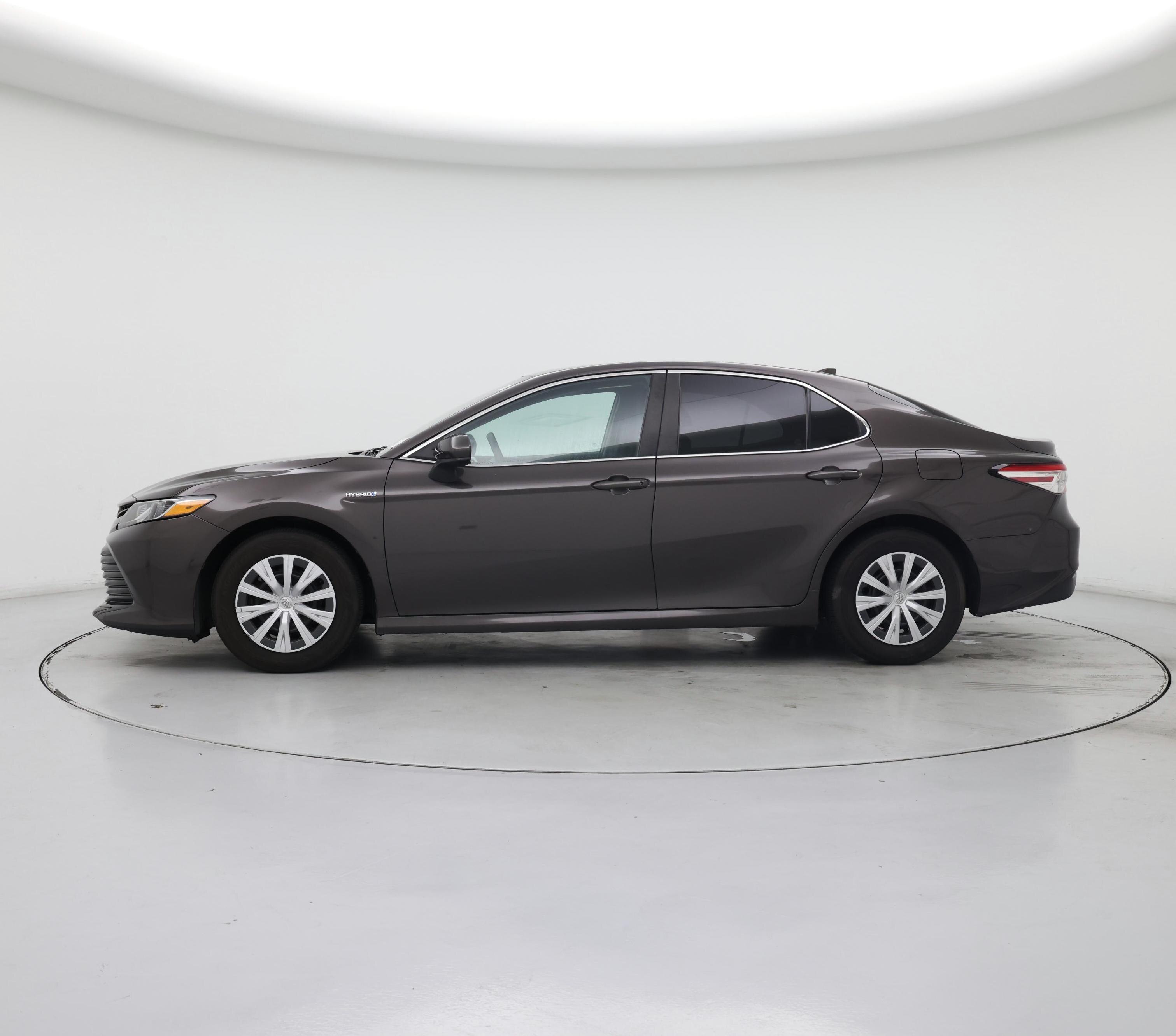 Thumbnail: 2020 Toyota Camry - 3