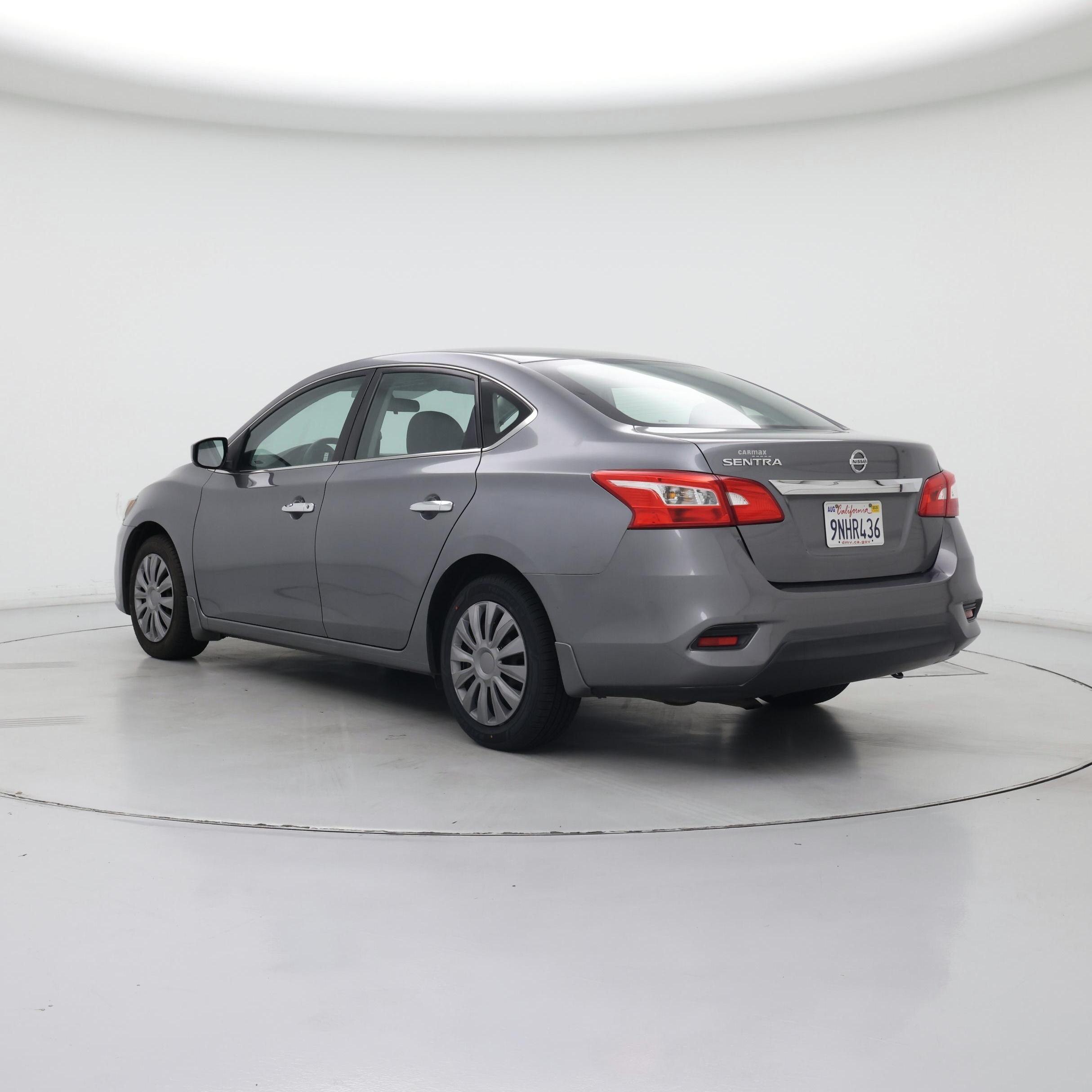 Thumbnail: 2017 Nissan Sentra - 2
