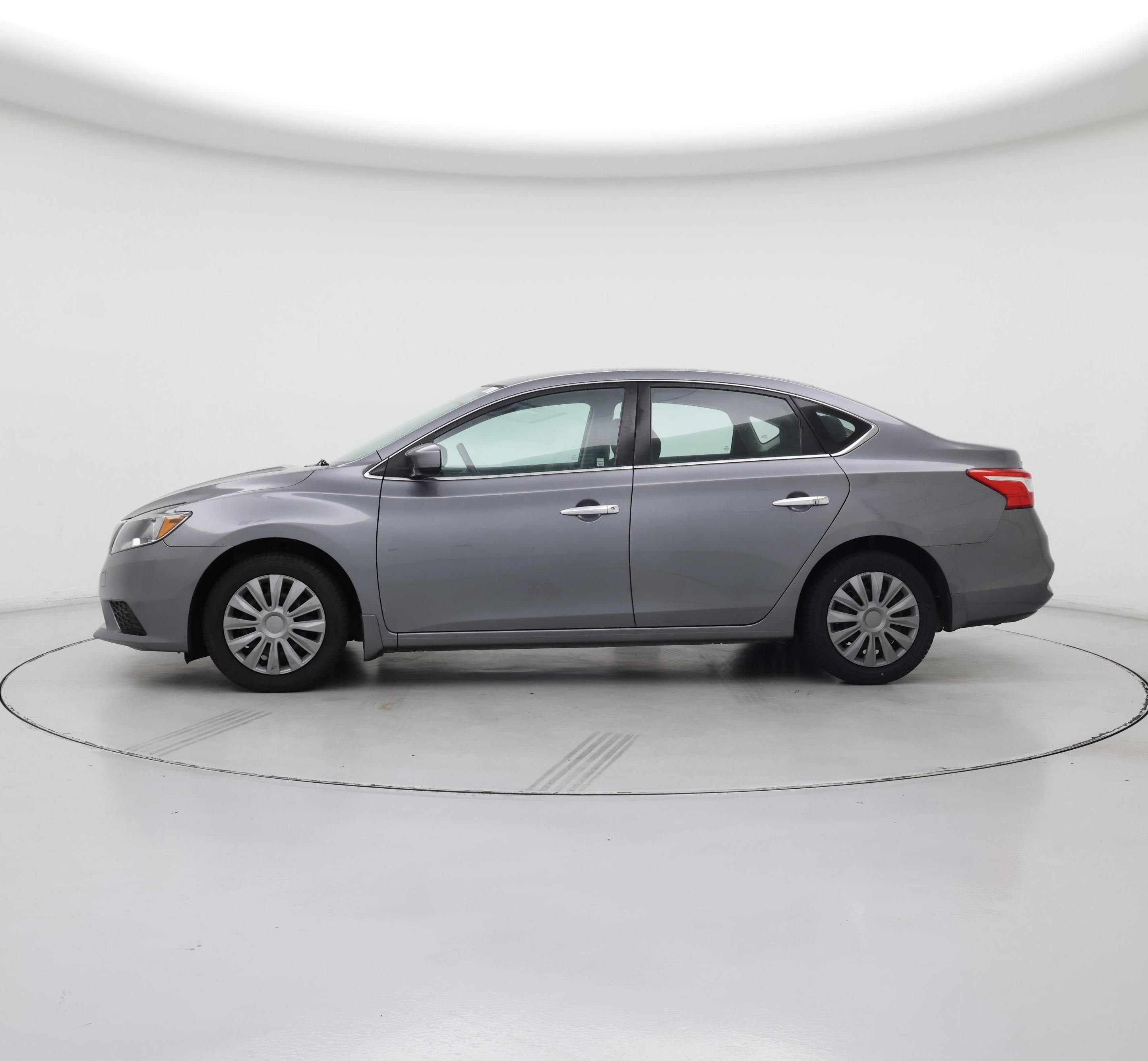 Thumbnail: 2017 Nissan Sentra - 3