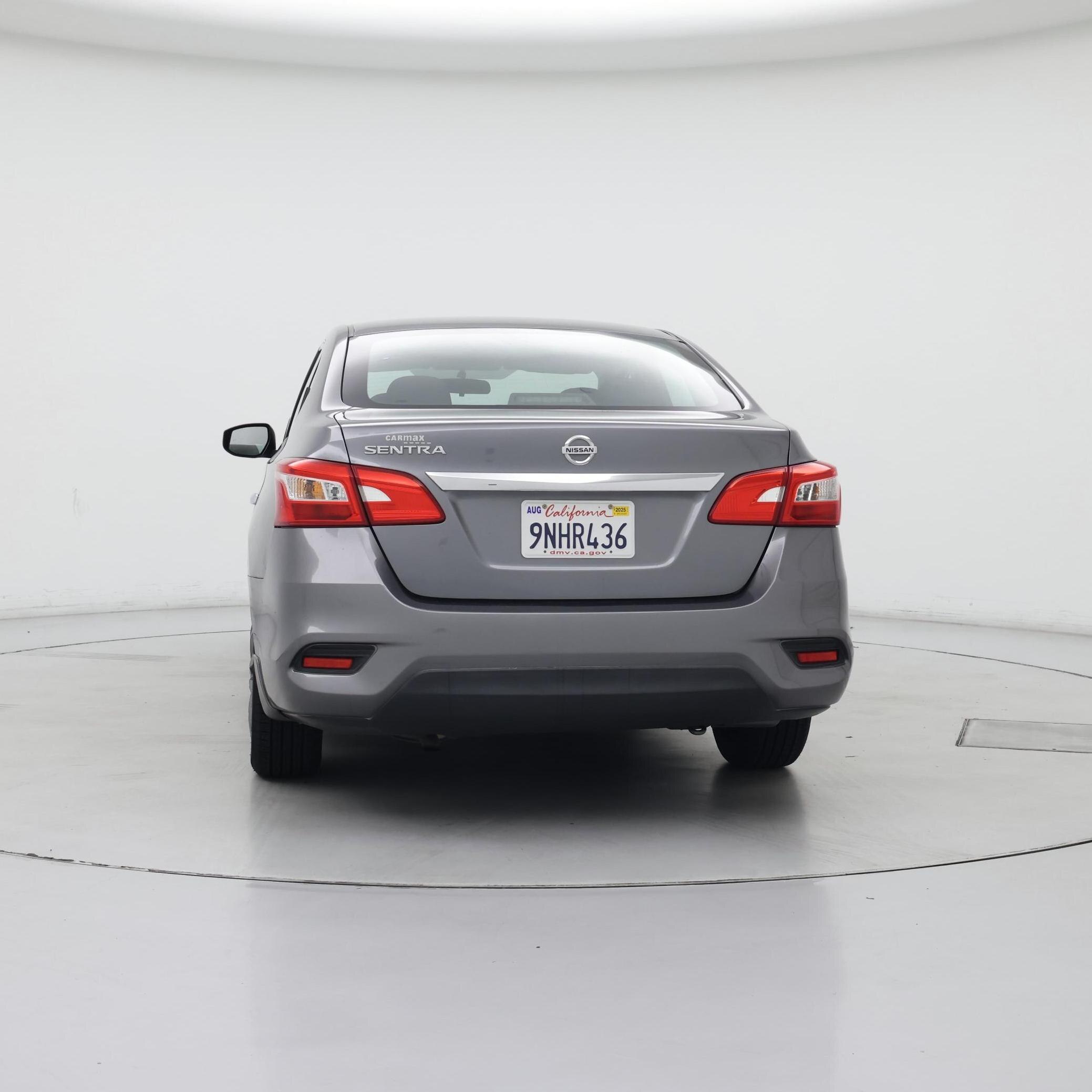 Thumbnail: 2017 Nissan Sentra - 6