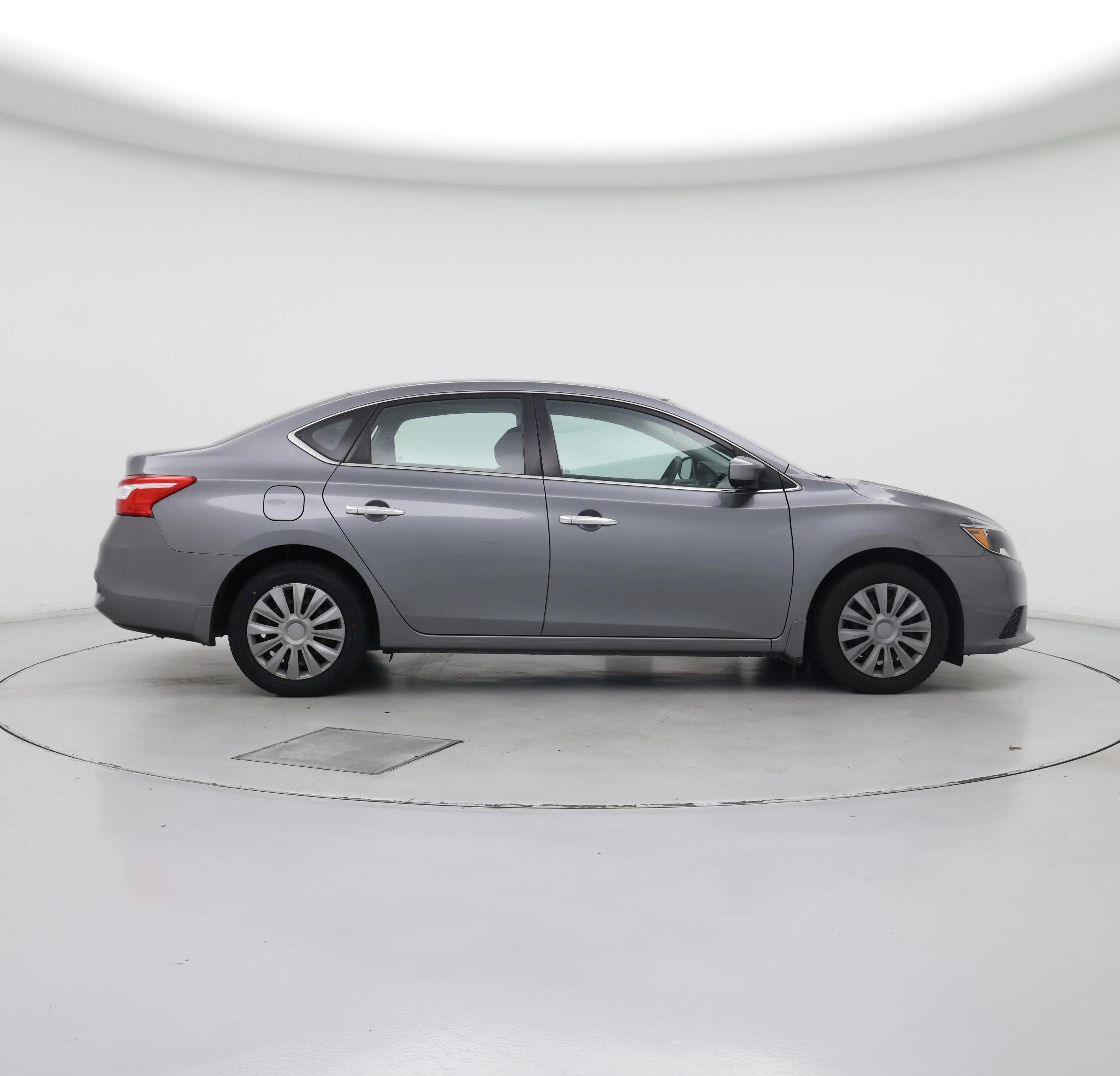 Thumbnail: 2017 Nissan Sentra - 7