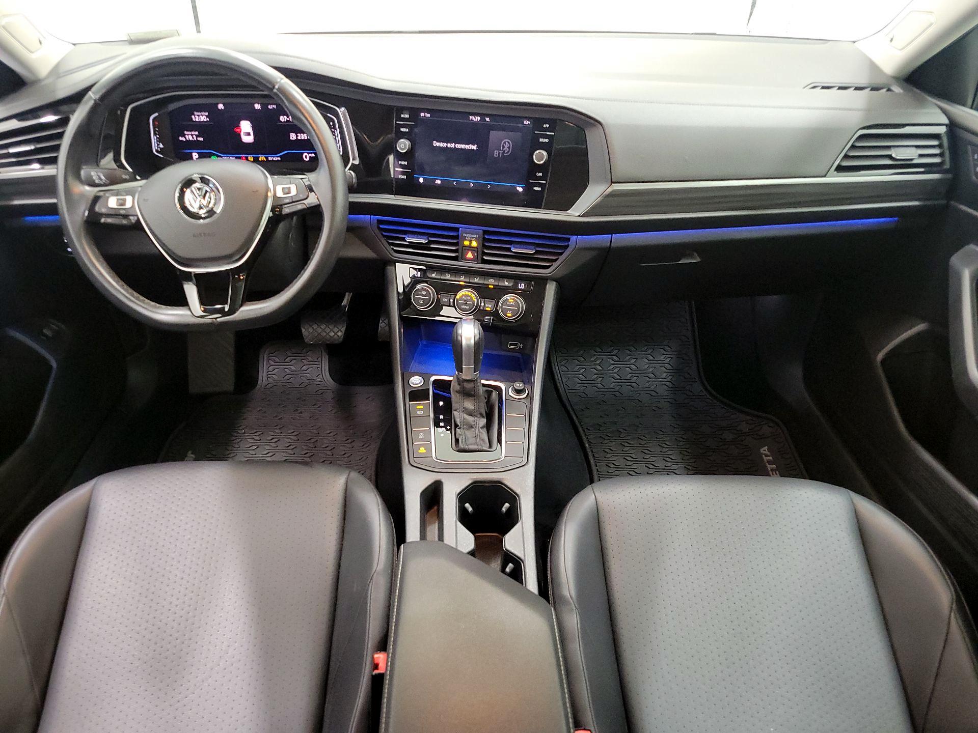 Thumbnail: 2019 Volkswagen Jetta - 9