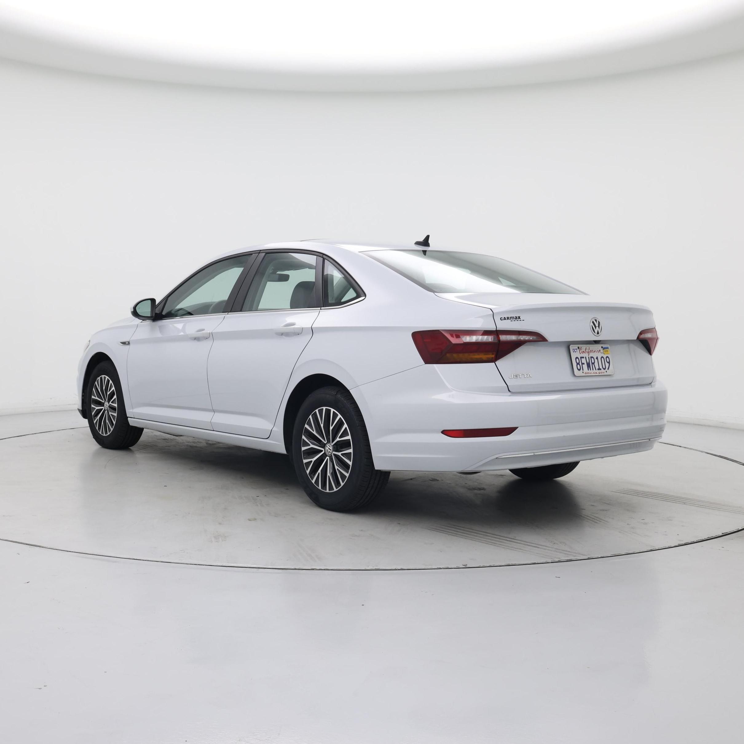 Thumbnail: 2019 Volkswagen Jetta - 2