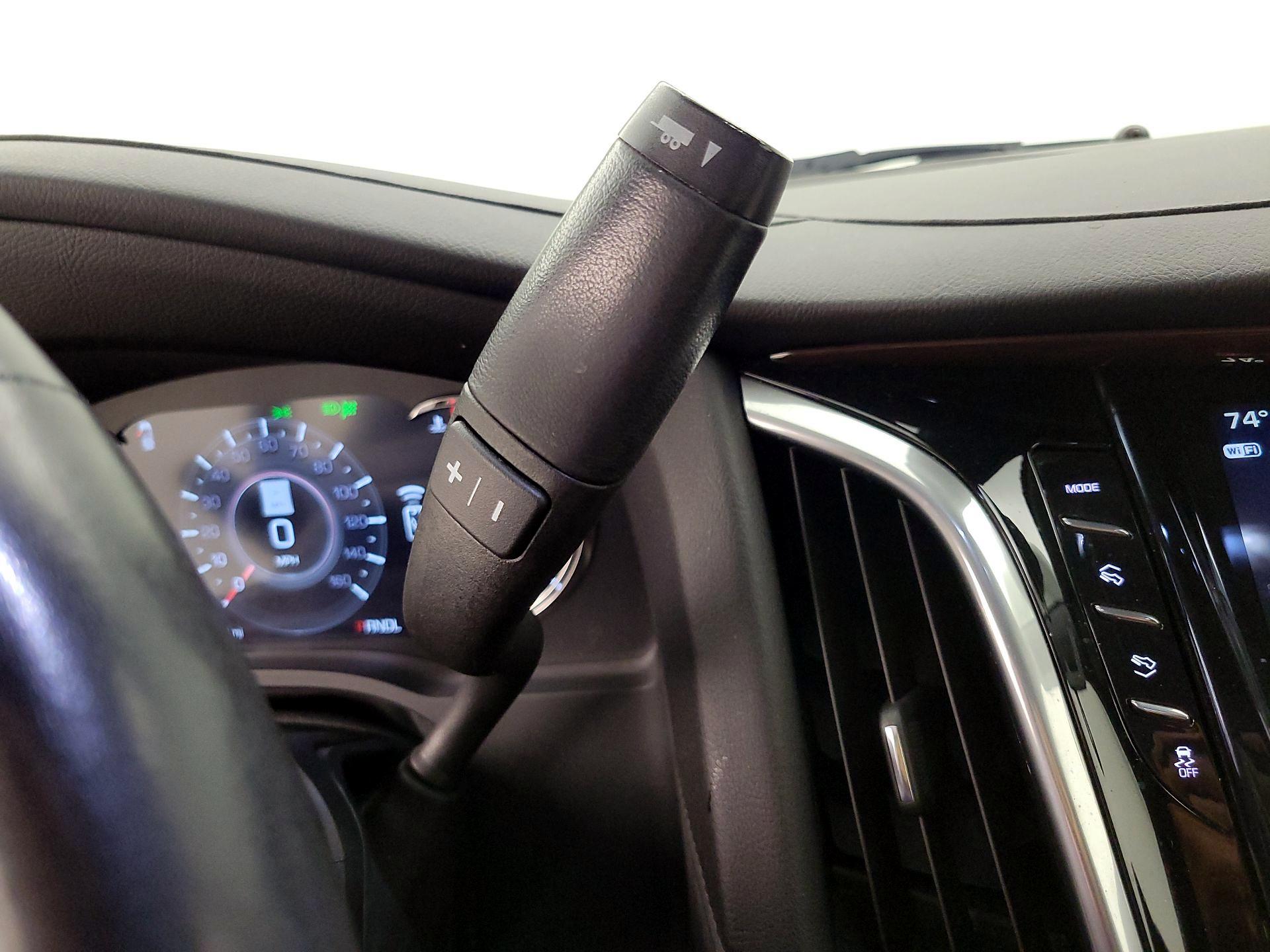 Thumbnail: 2020 Cadillac Escalade - 18