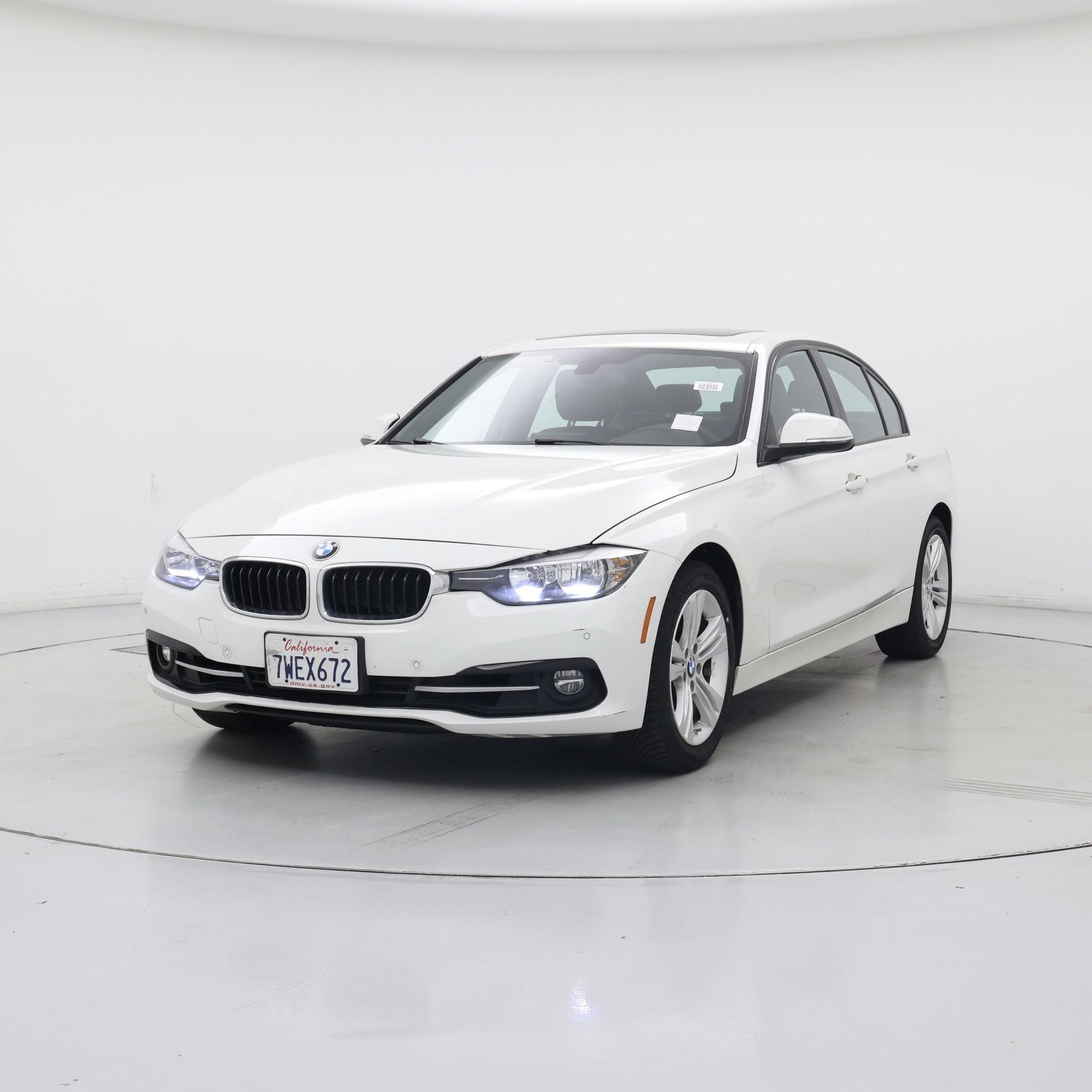 Thumbnail: 2016 BMW 3 Series - 4