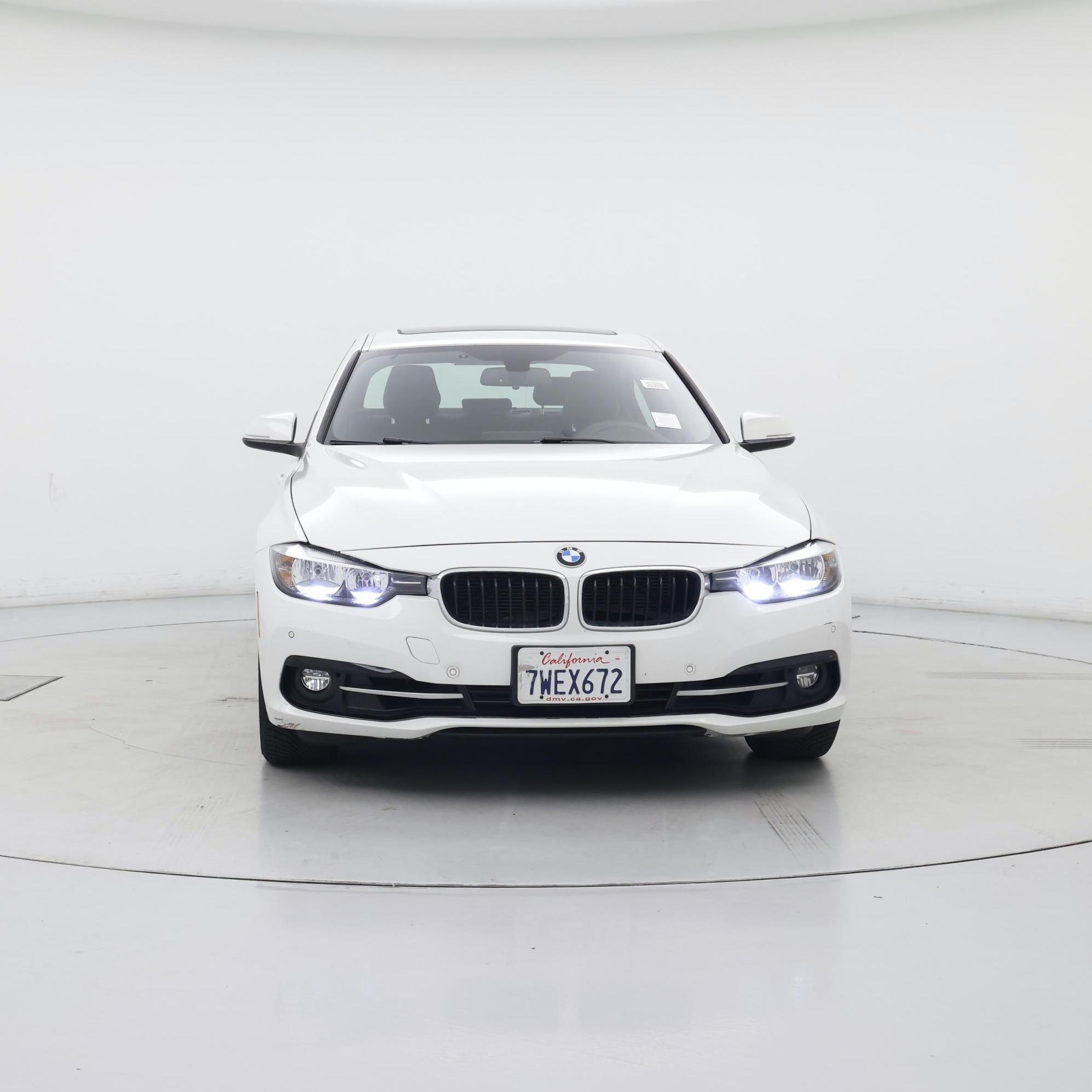 Thumbnail: 2016 BMW 3 Series - 5