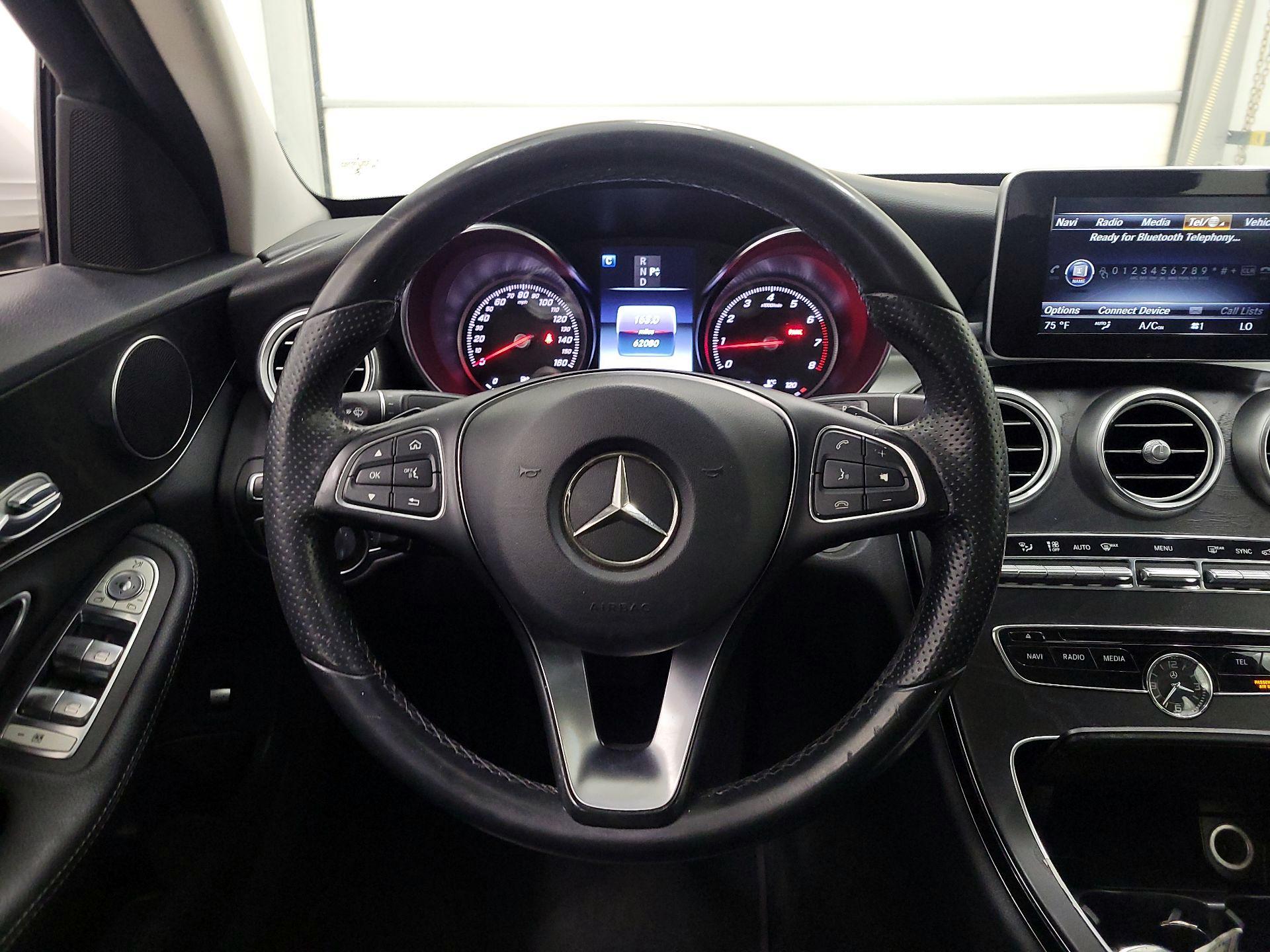 Thumbnail: 2016 Mercedes-Benz C-Class - 10