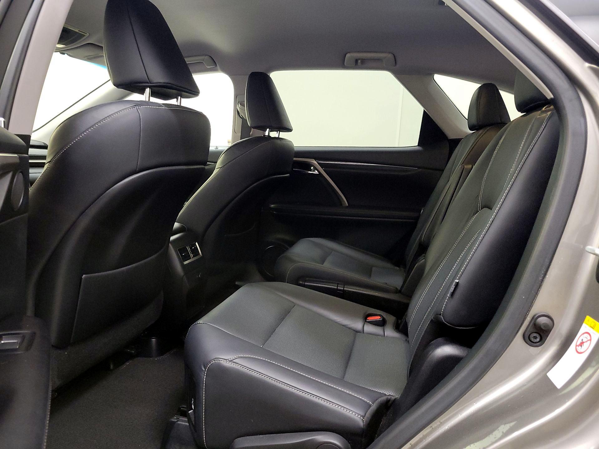 Thumbnail: 2019 Lexus RX - 19