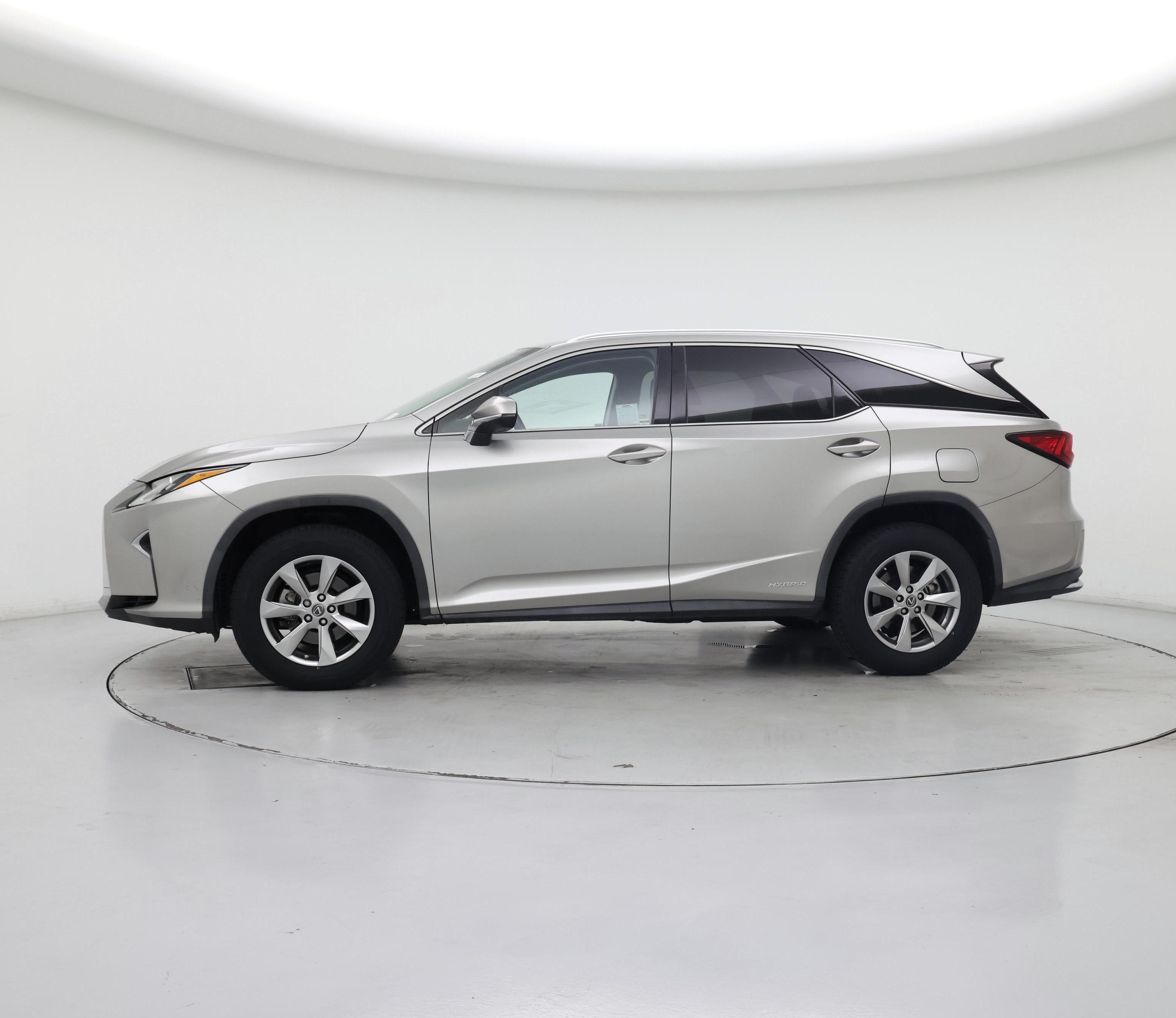 Thumbnail: 2019 Lexus RX - 3