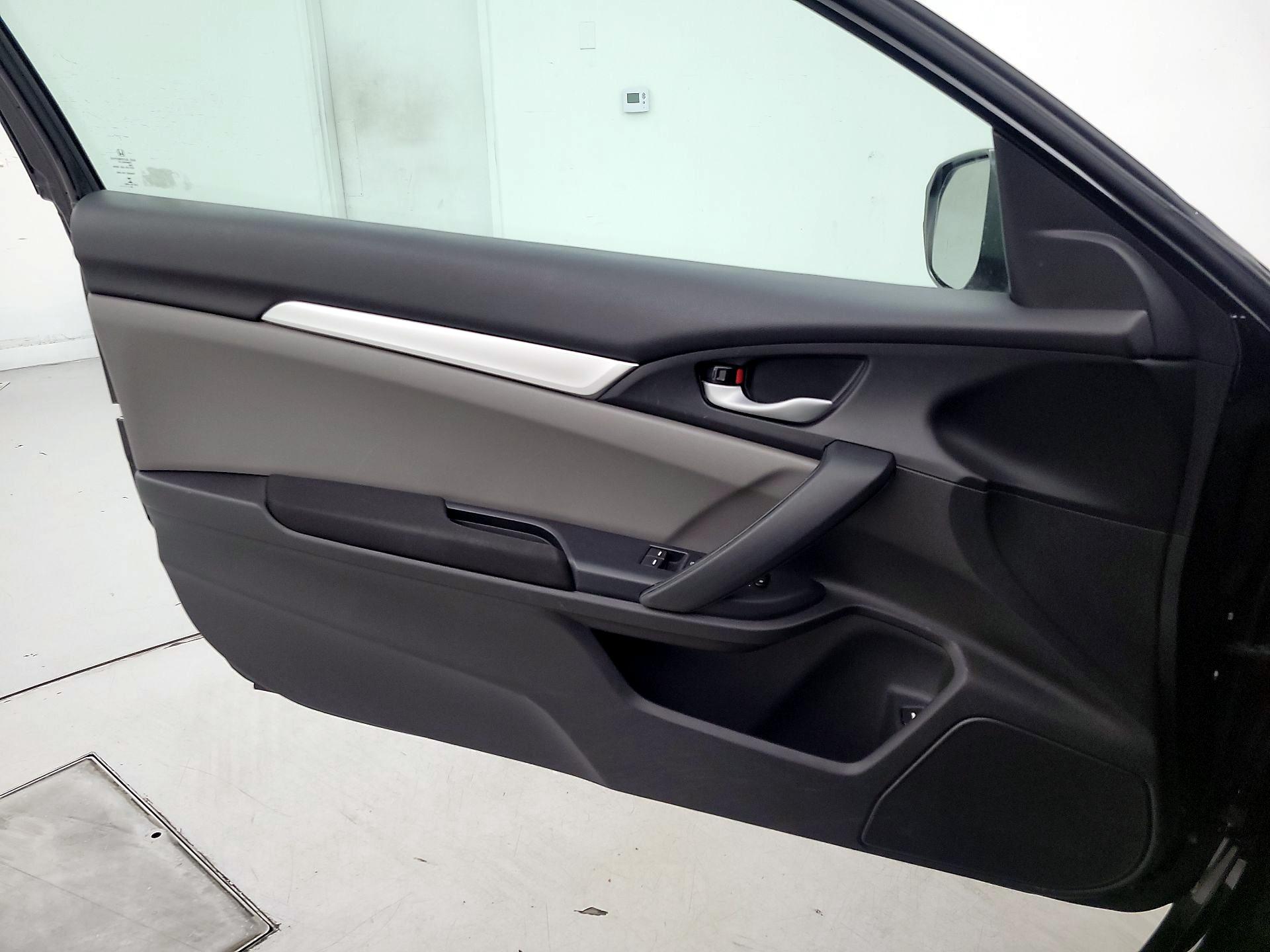 Thumbnail: 2018 Honda Civic - 12