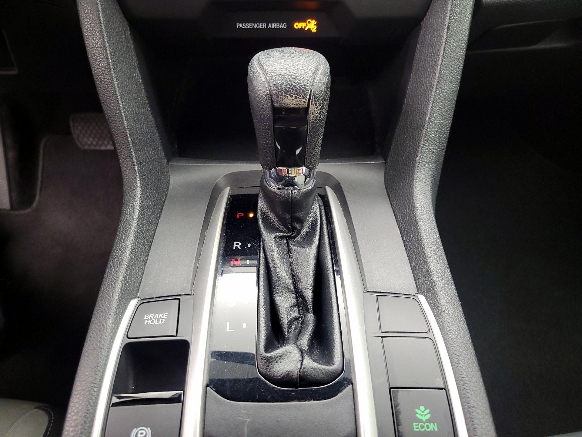 Thumbnail: 2018 Honda Civic - 16