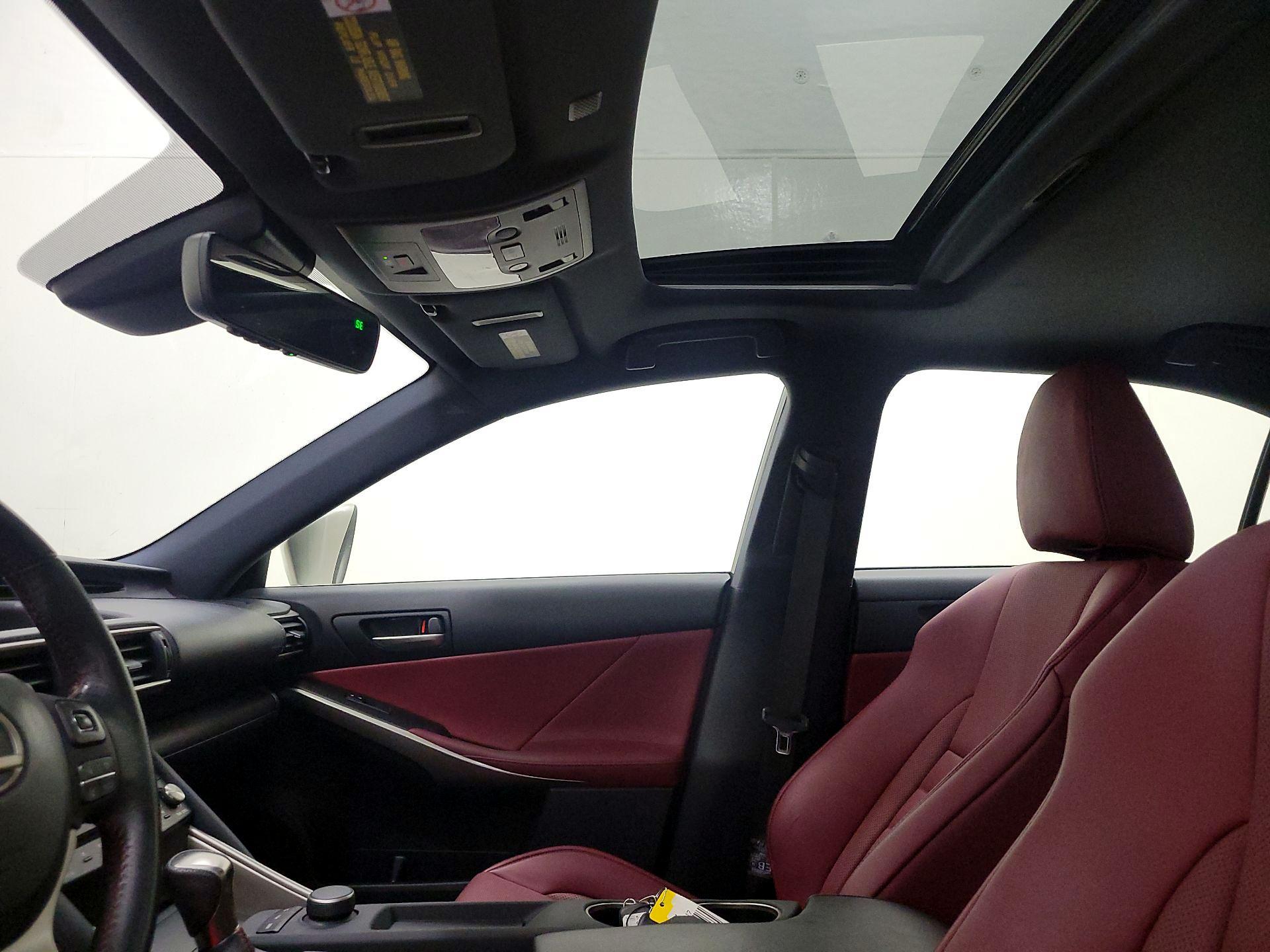 Thumbnail: 2019 Lexus IS - 19