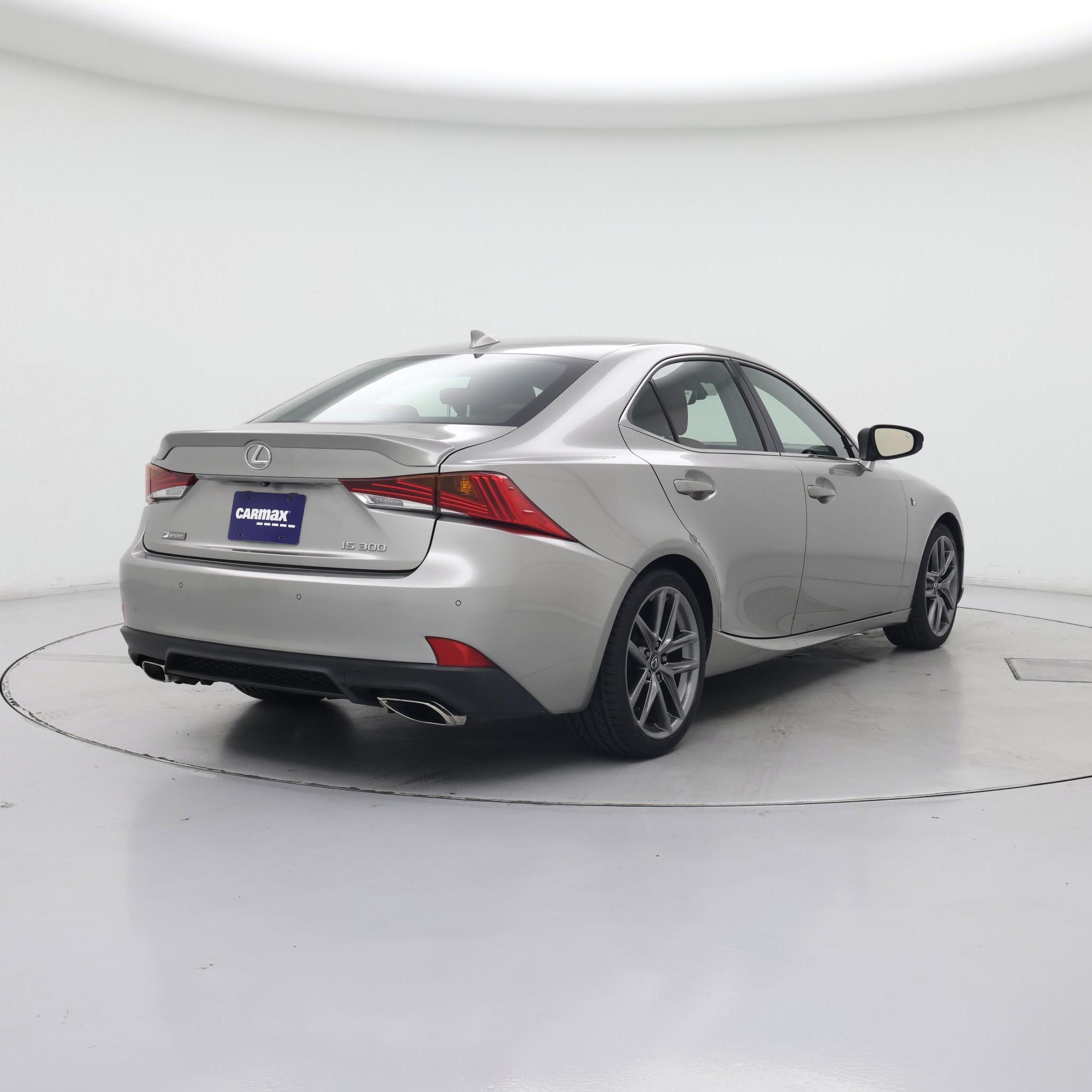 Thumbnail: 2019 Lexus IS - 8