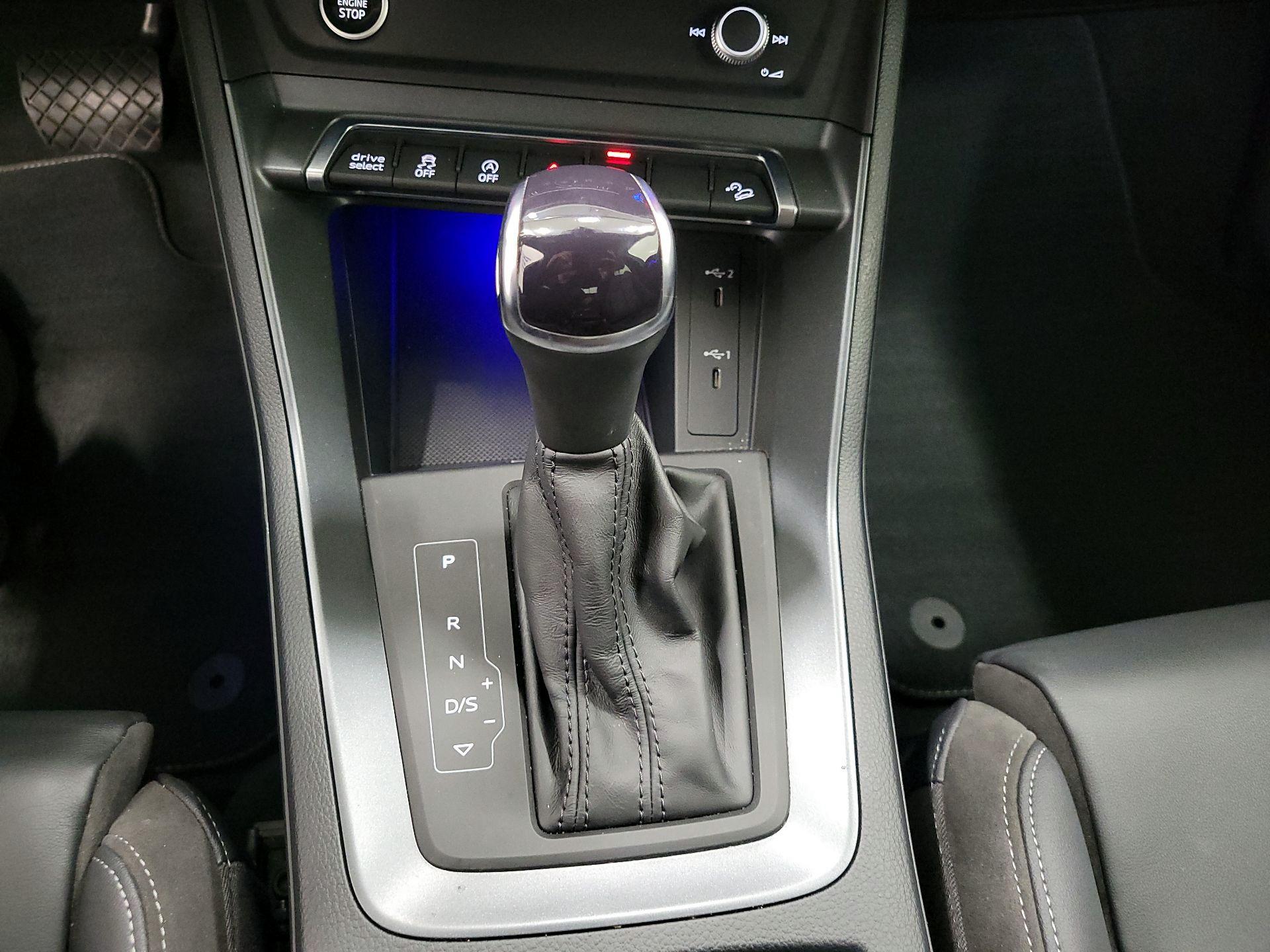 Thumbnail: 2022 Audi Q3 - 18