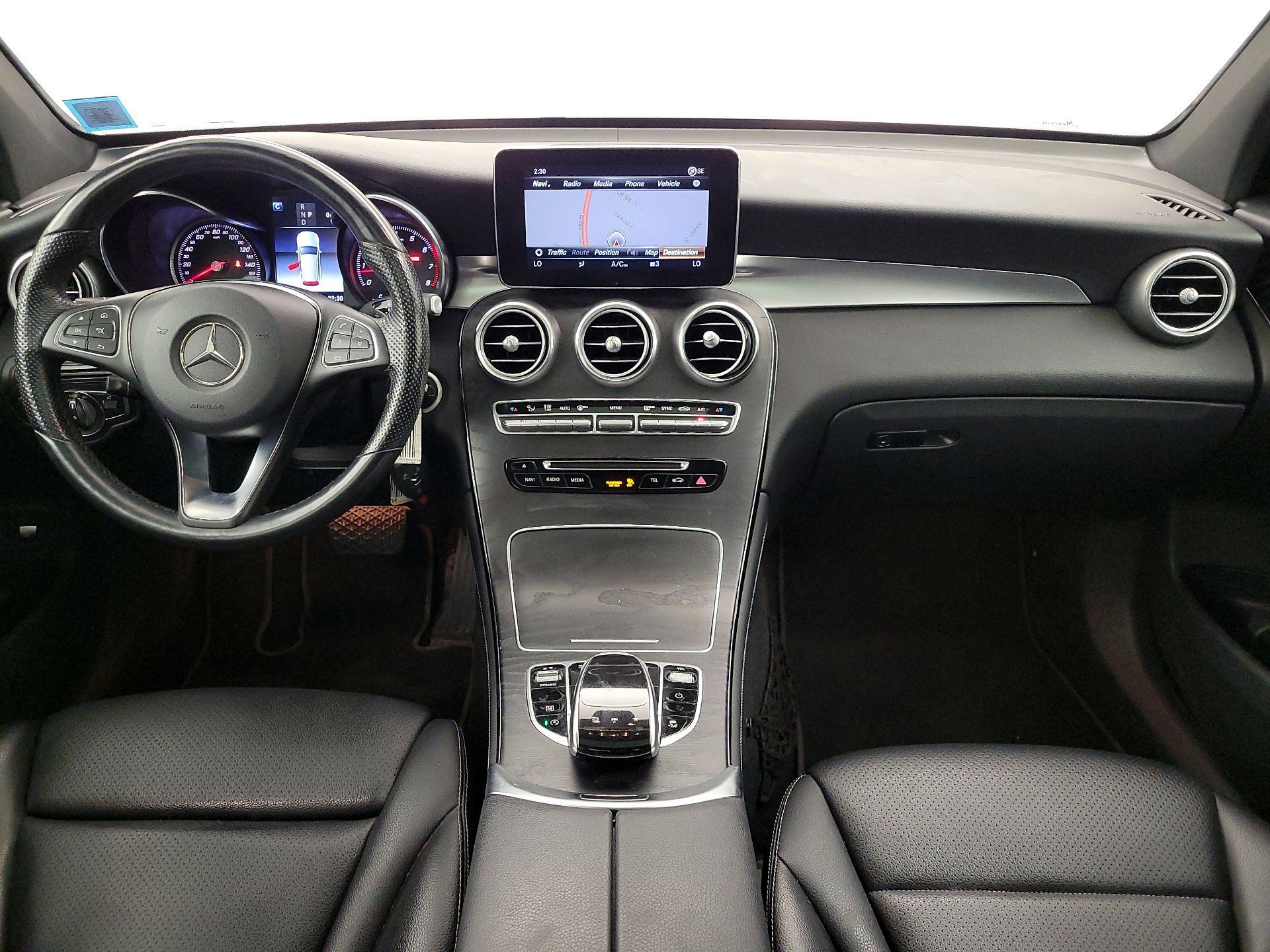 Thumbnail: 2018 Mercedes-Benz GLC - 9