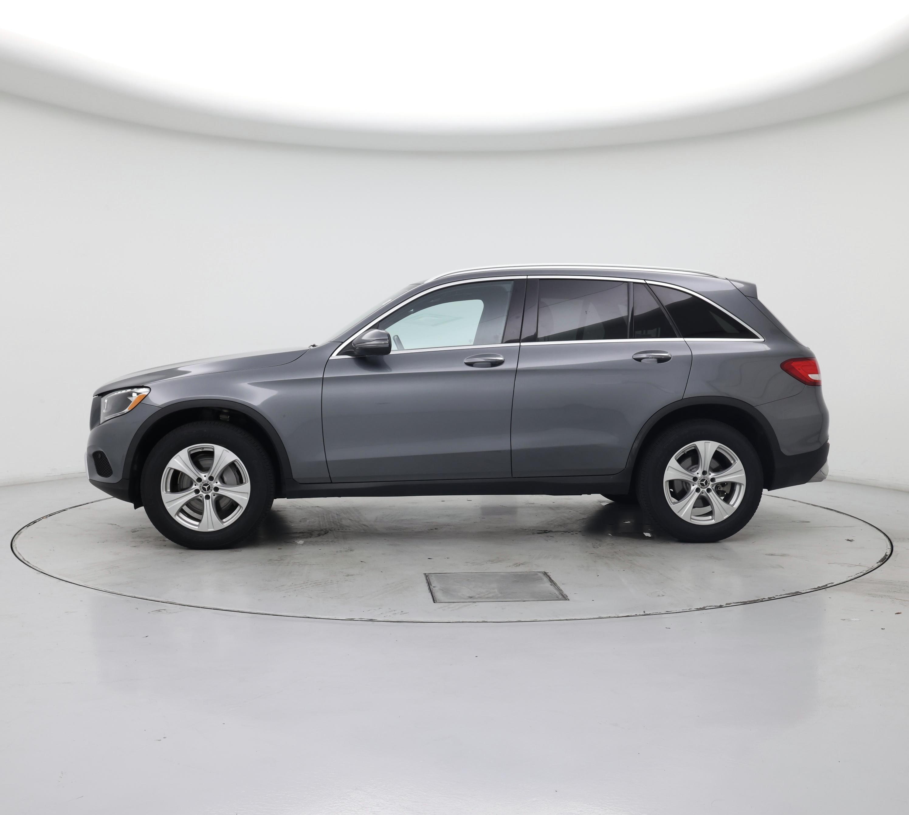 Thumbnail: 2018 Mercedes-Benz GLC - 3