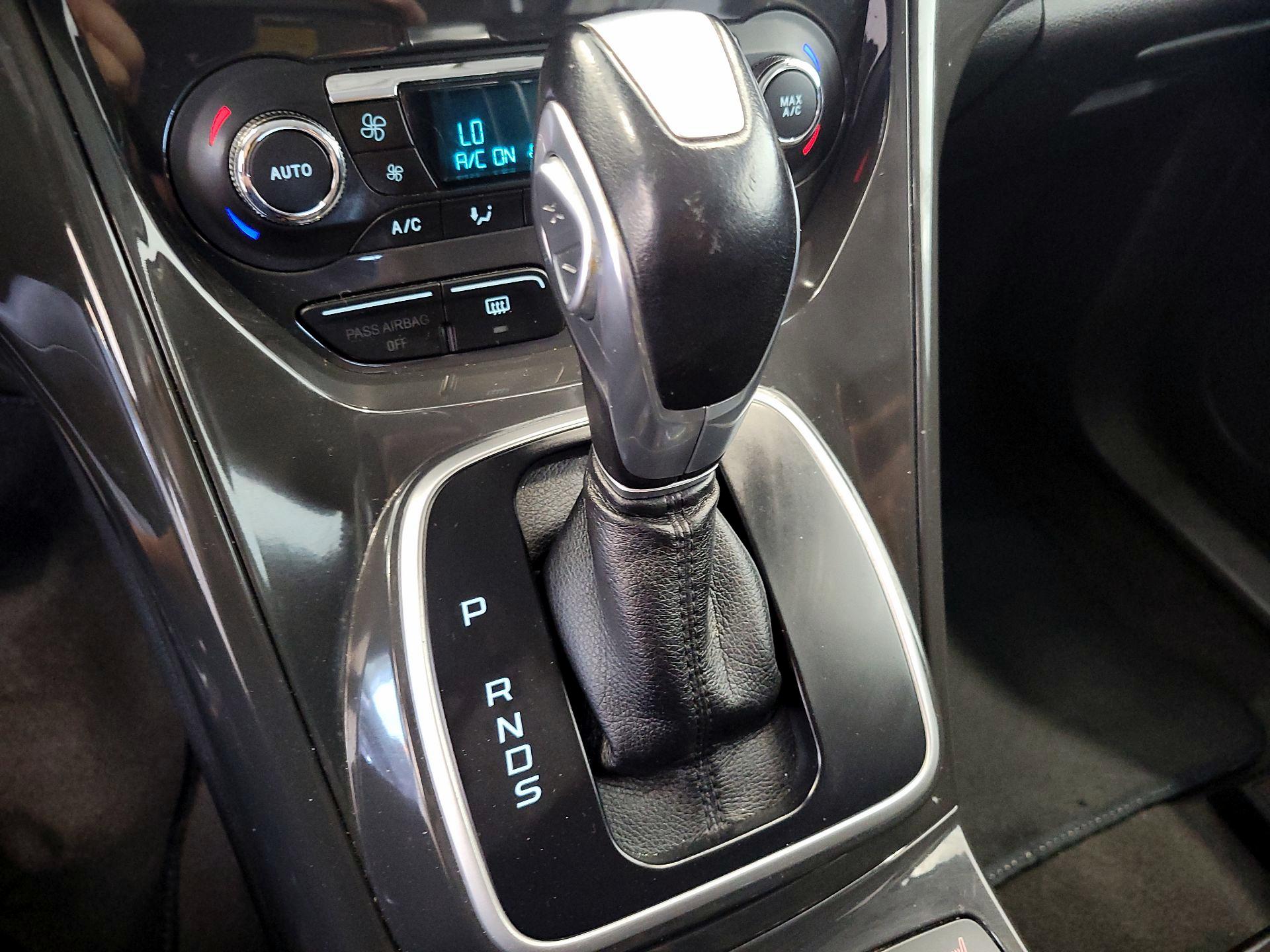 Thumbnail: 2014 Ford Escape - 18