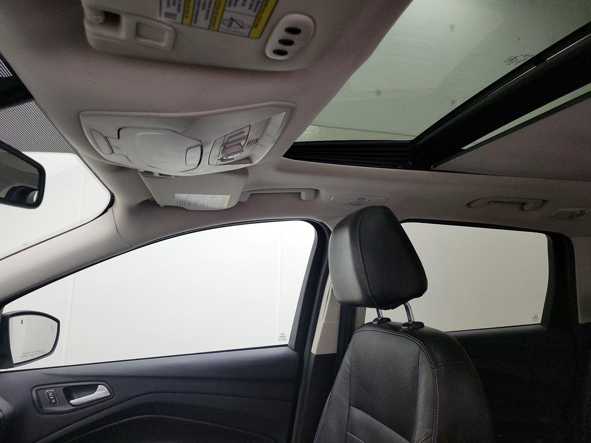 Thumbnail: 2014 Ford Escape - 20