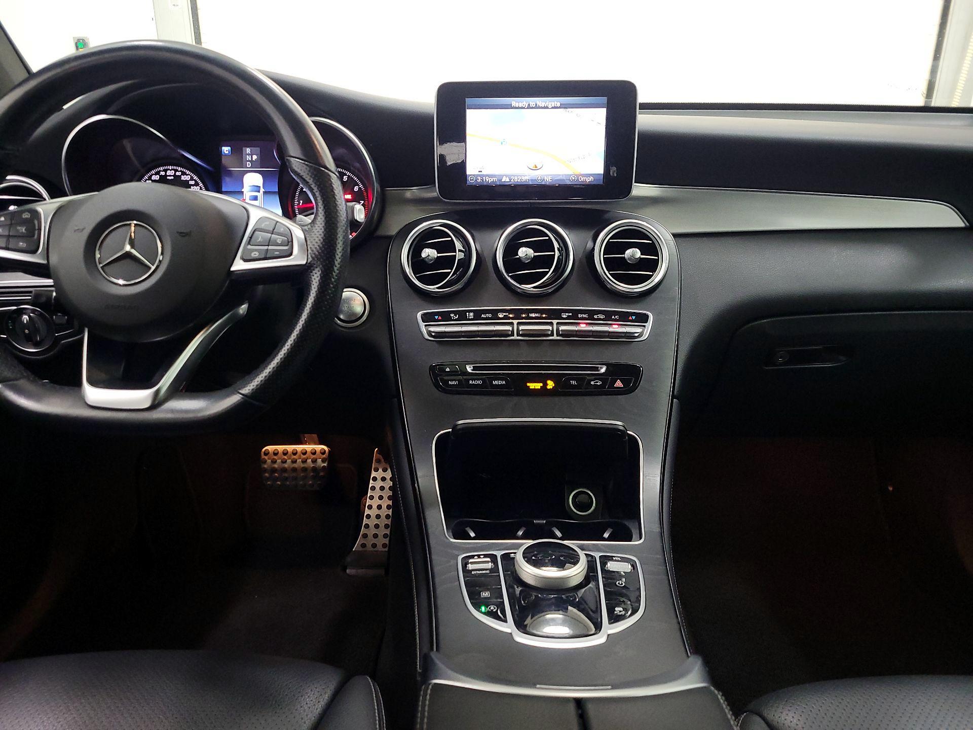 Thumbnail: 2019 Mercedes-Benz GLC - 9