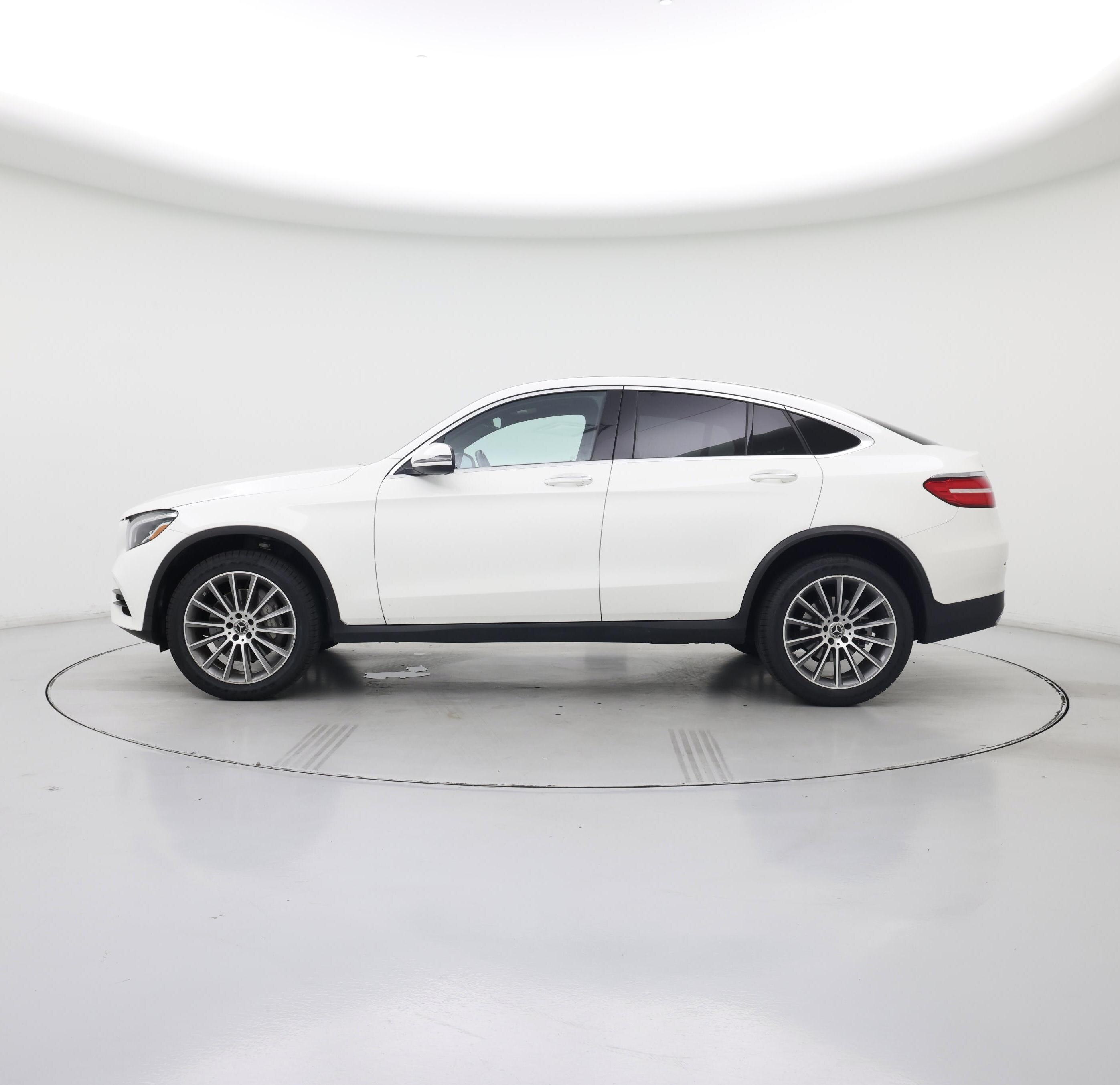 Thumbnail: 2019 Mercedes-Benz GLC - 3