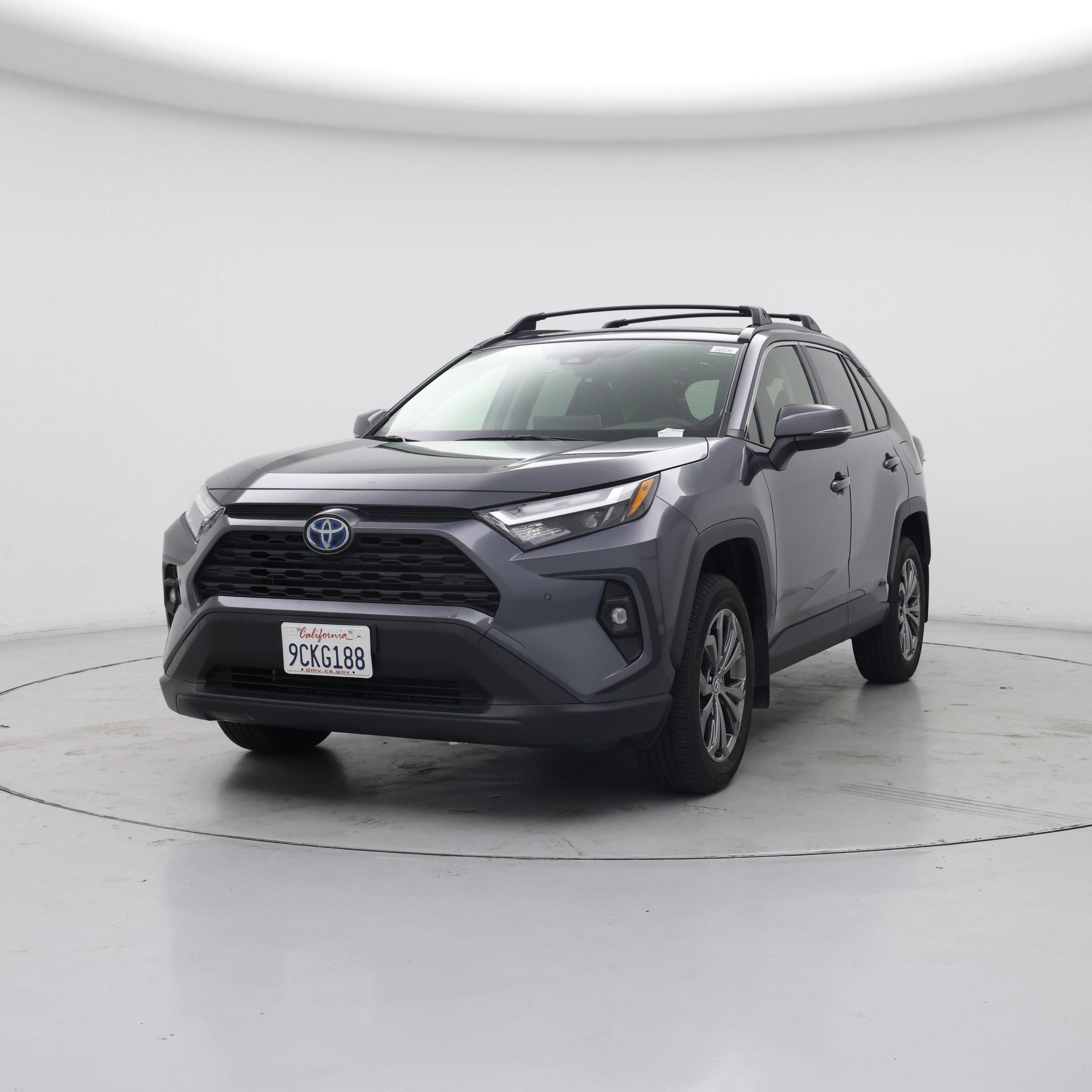 Thumbnail: 2022 Toyota RAV4 - 4