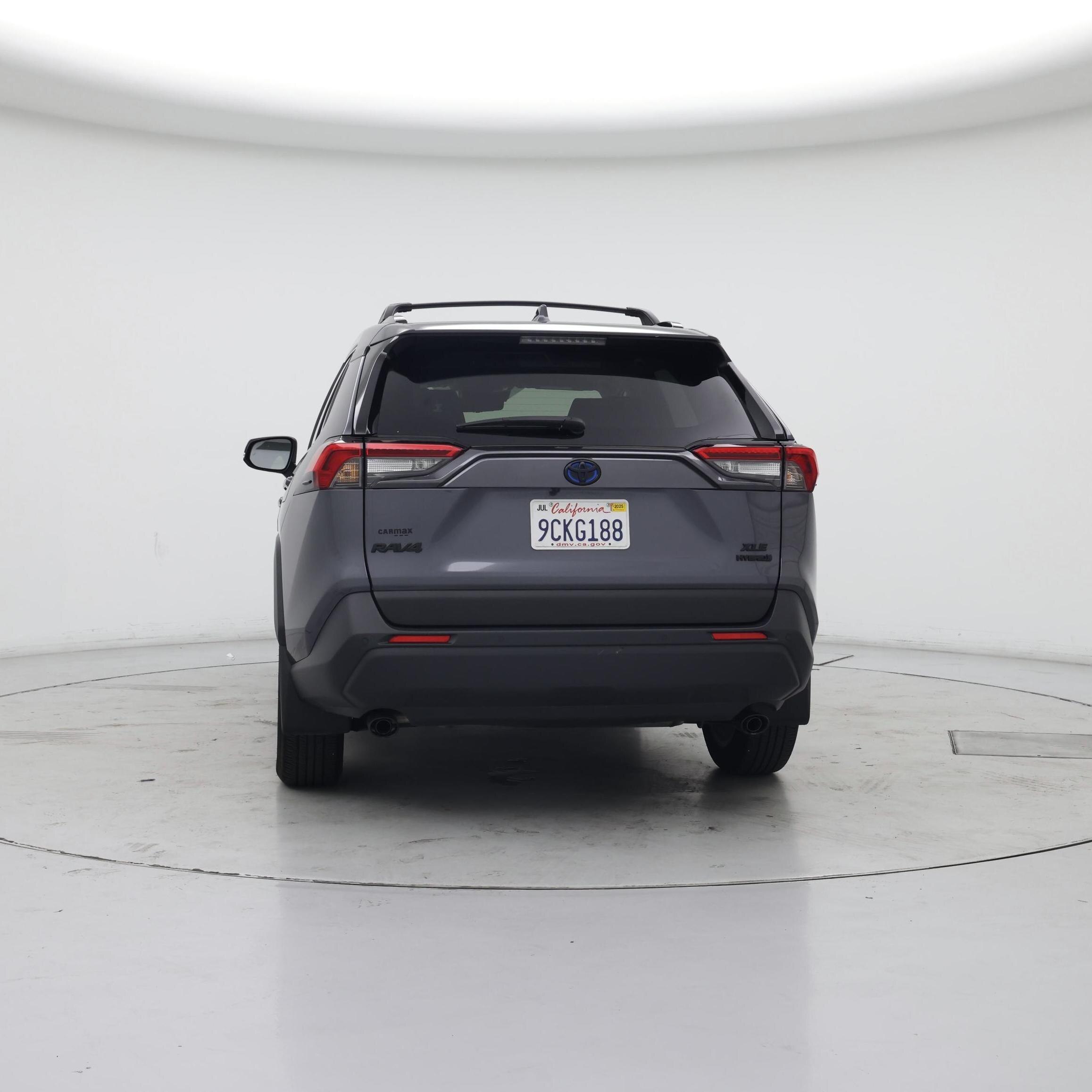 Thumbnail: 2022 Toyota RAV4 - 6