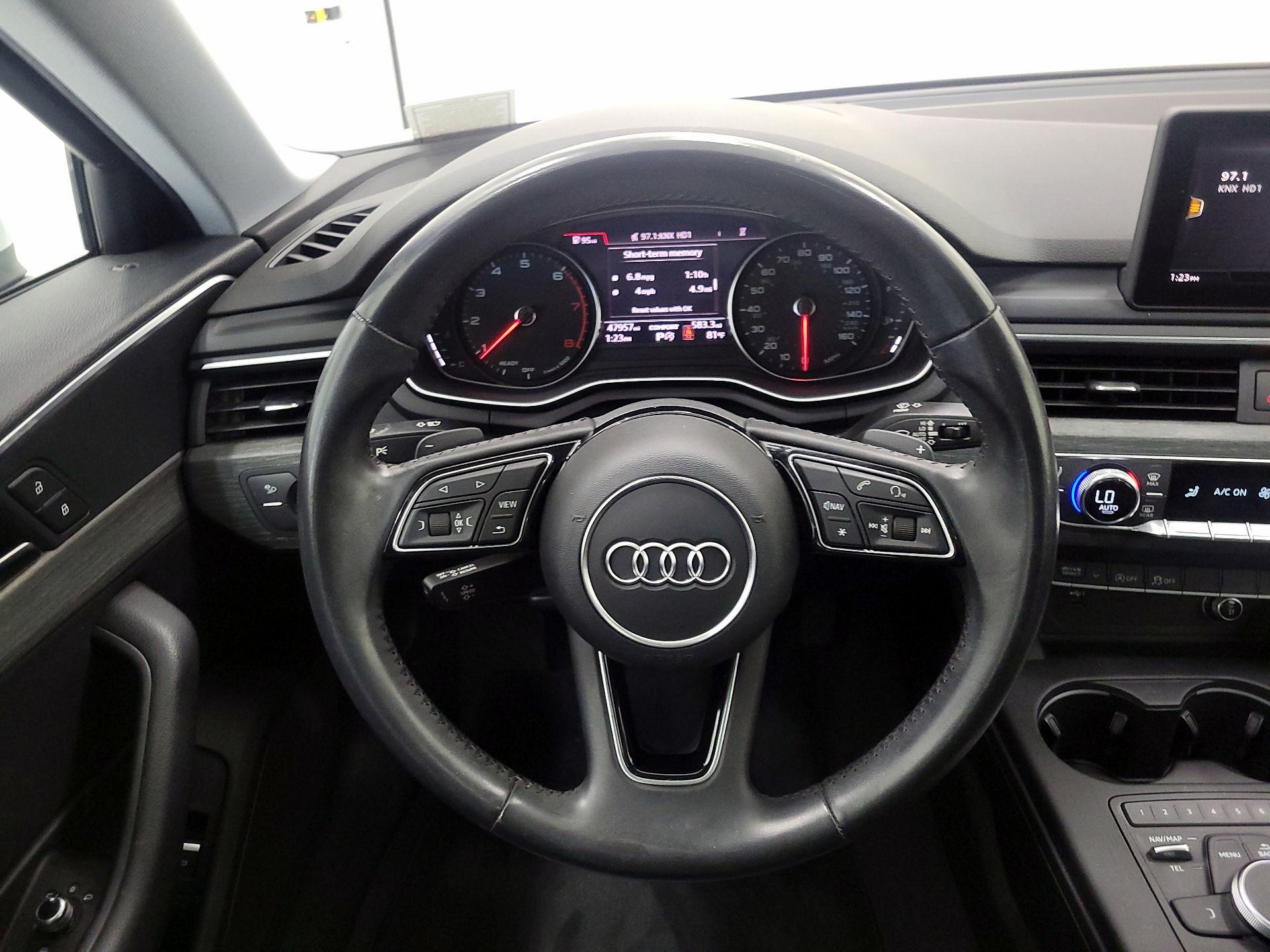 Thumbnail: 2019 Audi A4 - 10