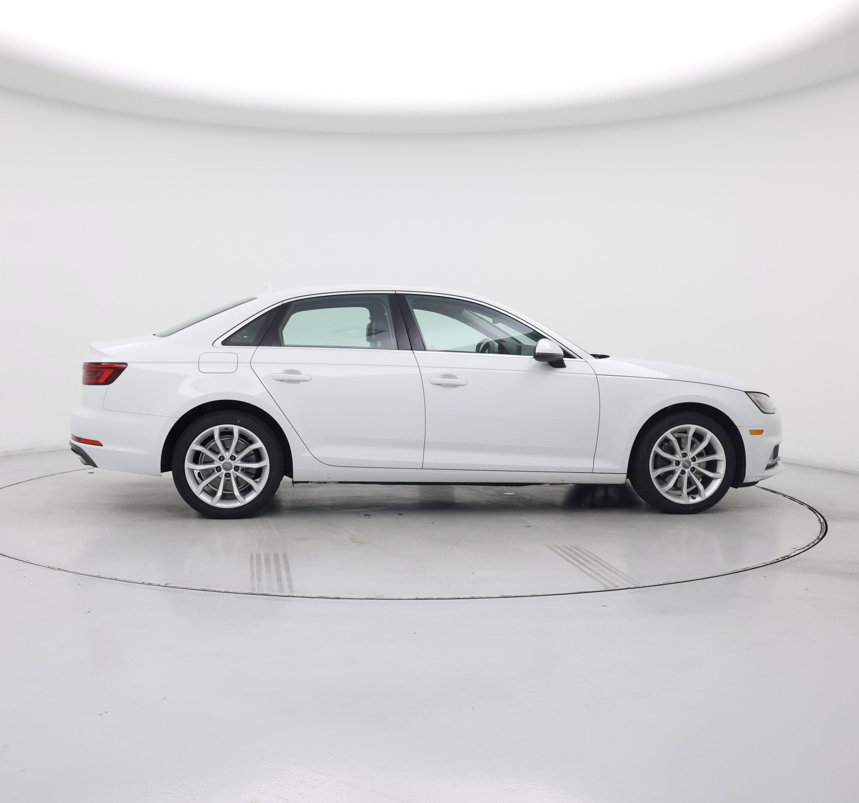 Thumbnail: 2019 Audi A4 - 7