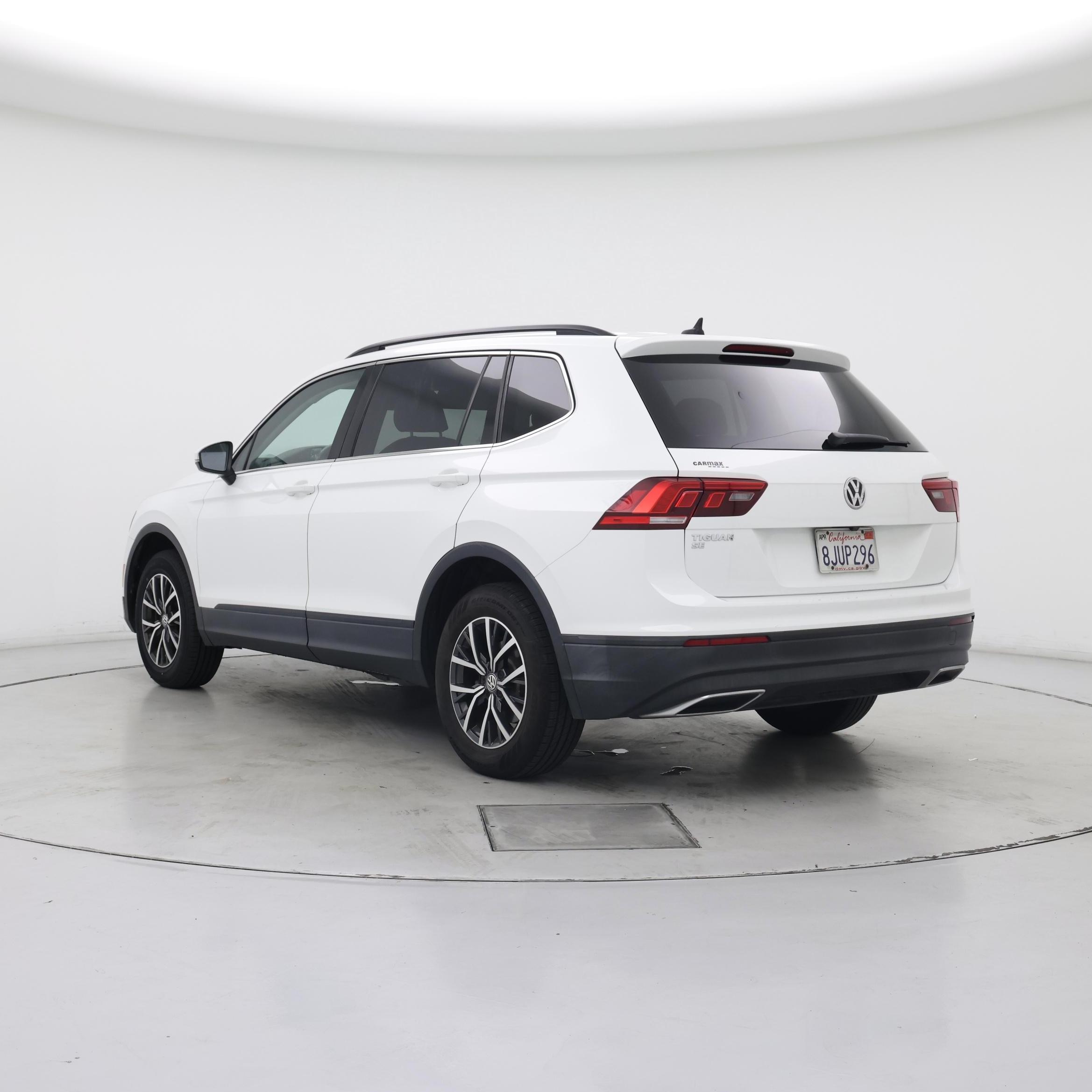 Thumbnail: 2019 Volkswagen Tiguan - 2
