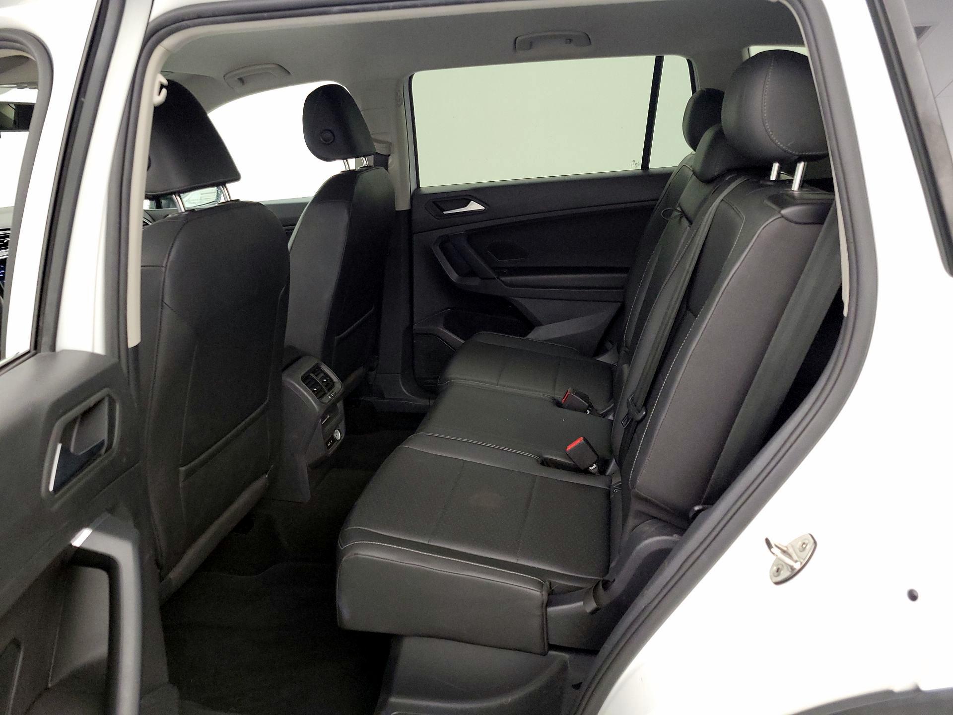 Thumbnail: 2019 Volkswagen Tiguan - 19
