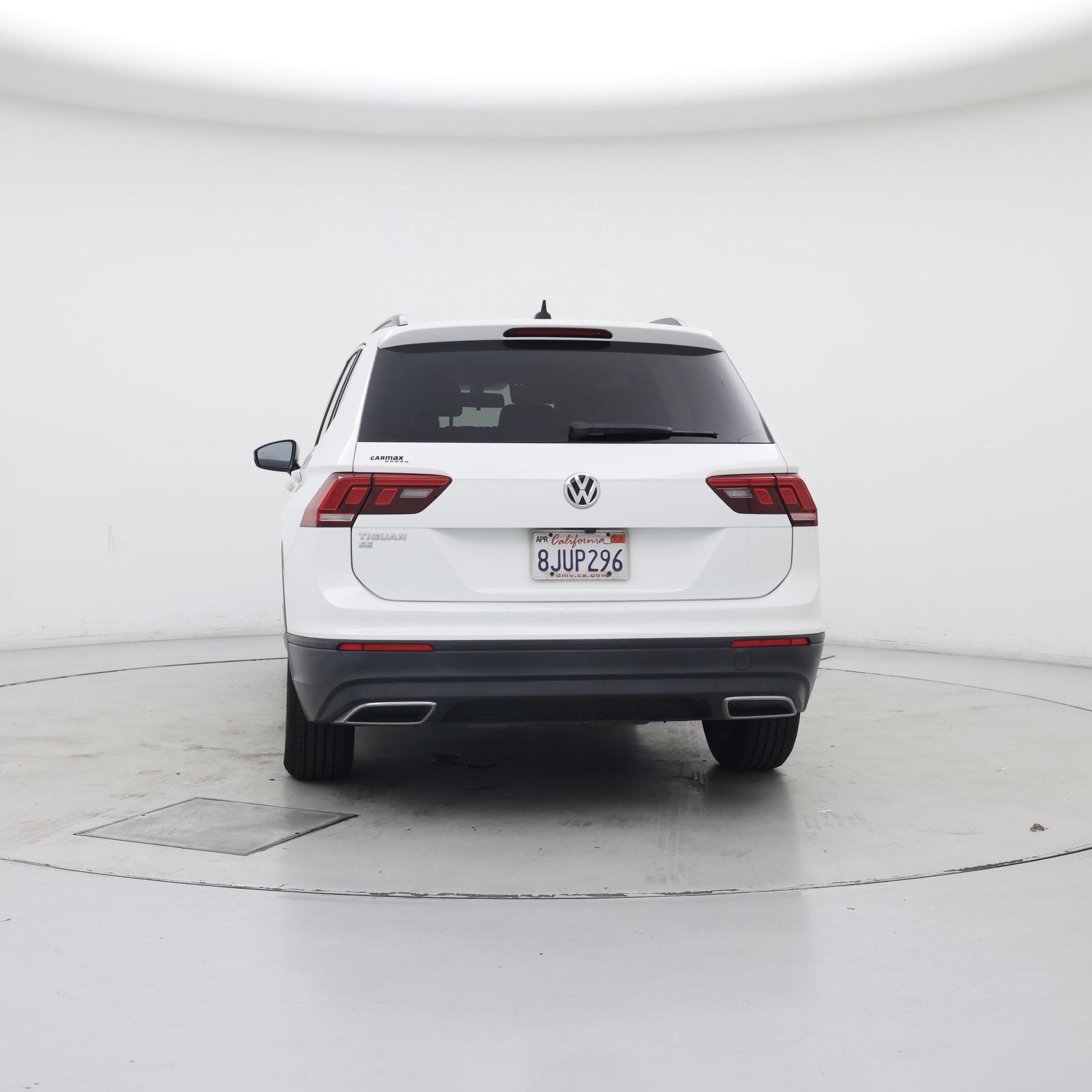 Thumbnail: 2019 Volkswagen Tiguan - 6