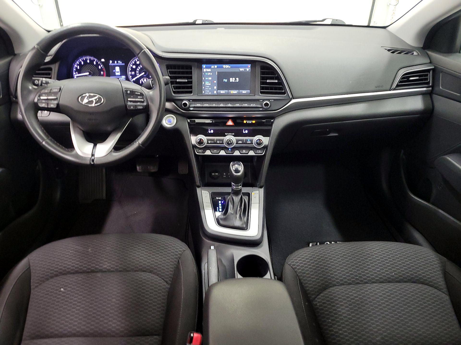 Thumbnail: 2020 Hyundai Elantra - 9