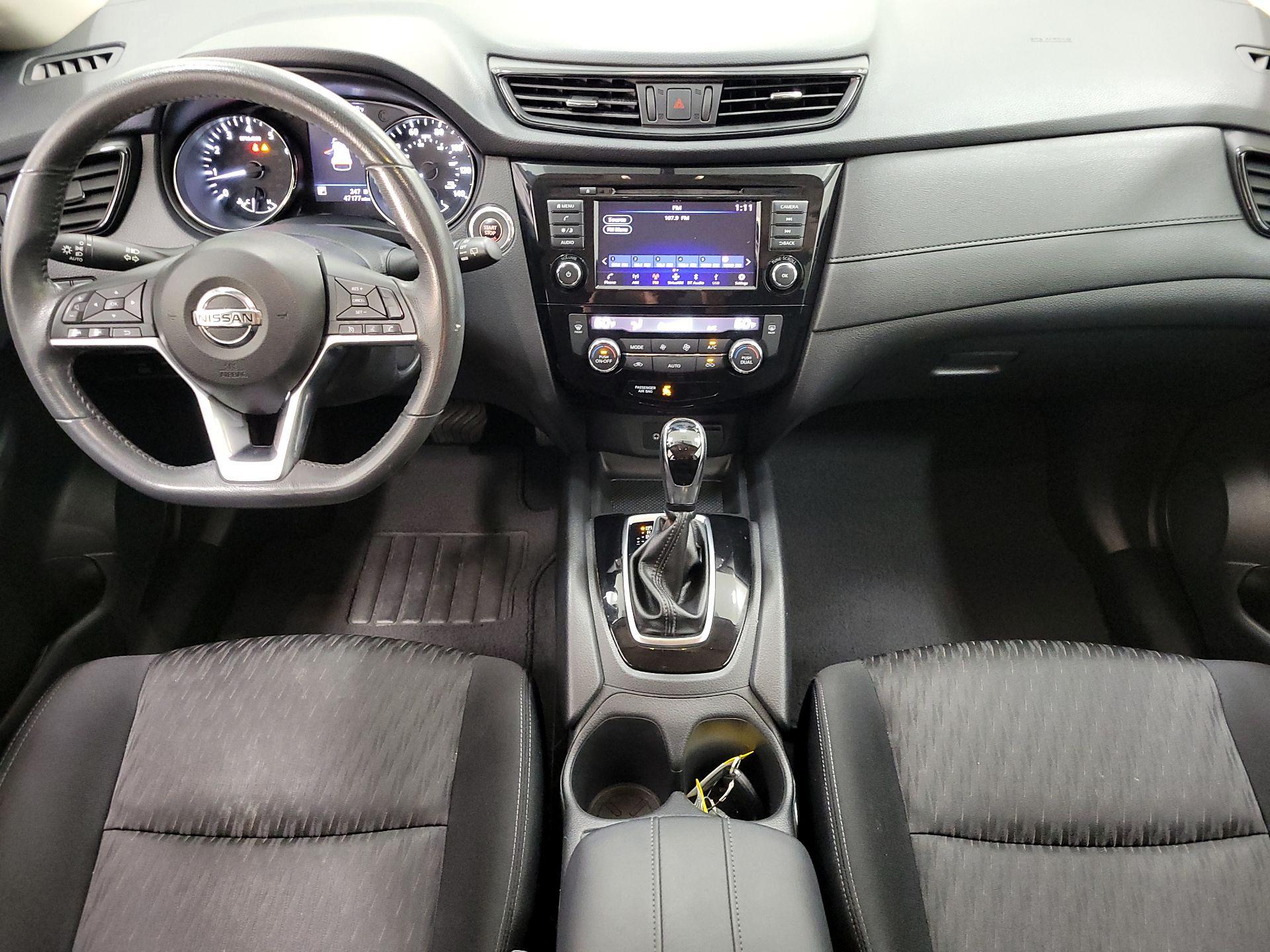 Thumbnail: 2018 Nissan Rogue - 9