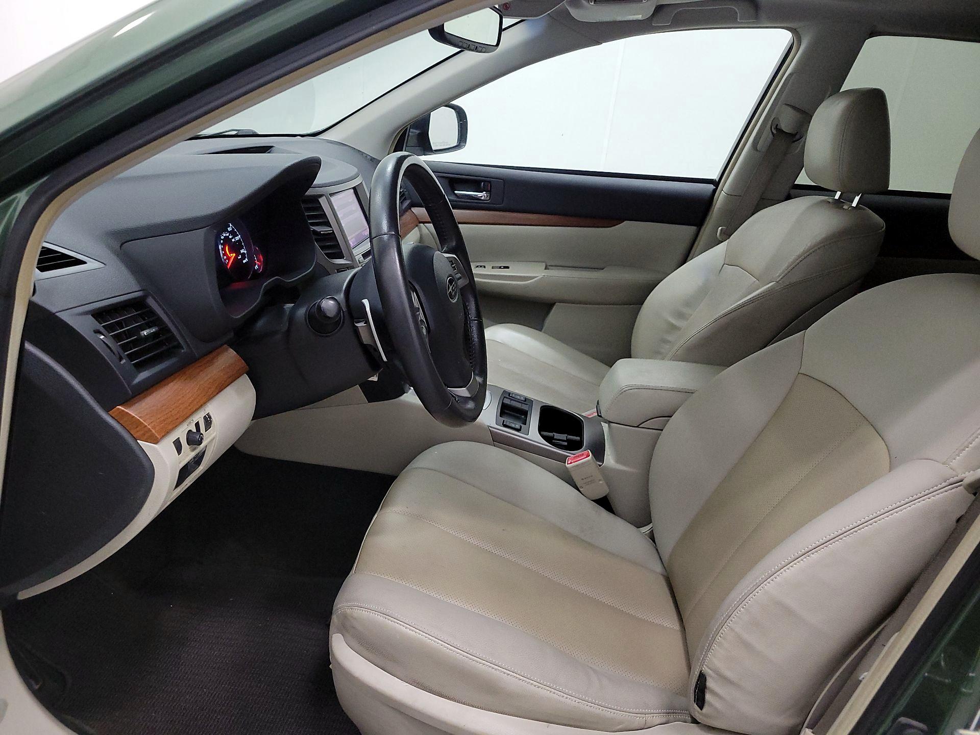 Thumbnail: 2013 Subaru Outback - 11
