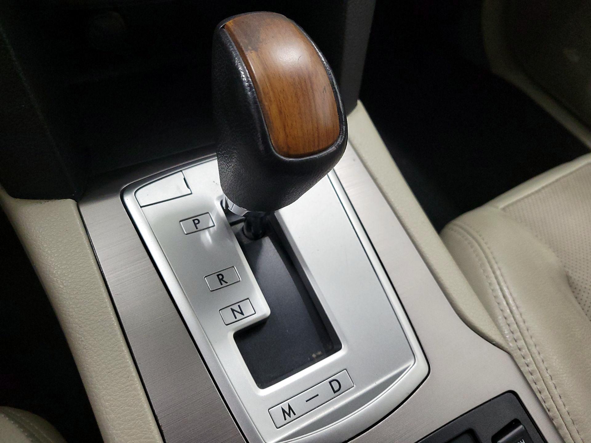 Thumbnail: 2013 Subaru Outback - 17