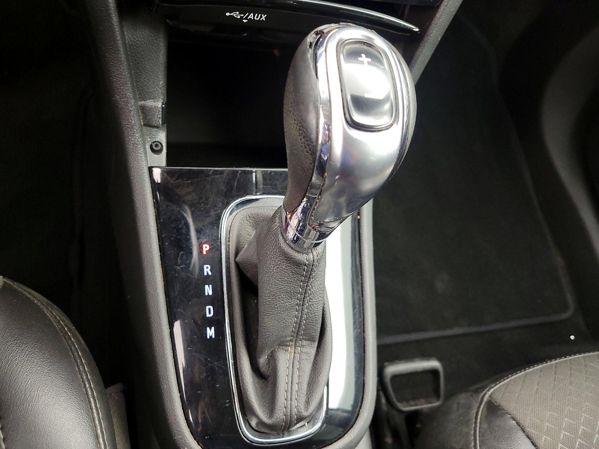 Thumbnail: 2019 Buick Encore - 17