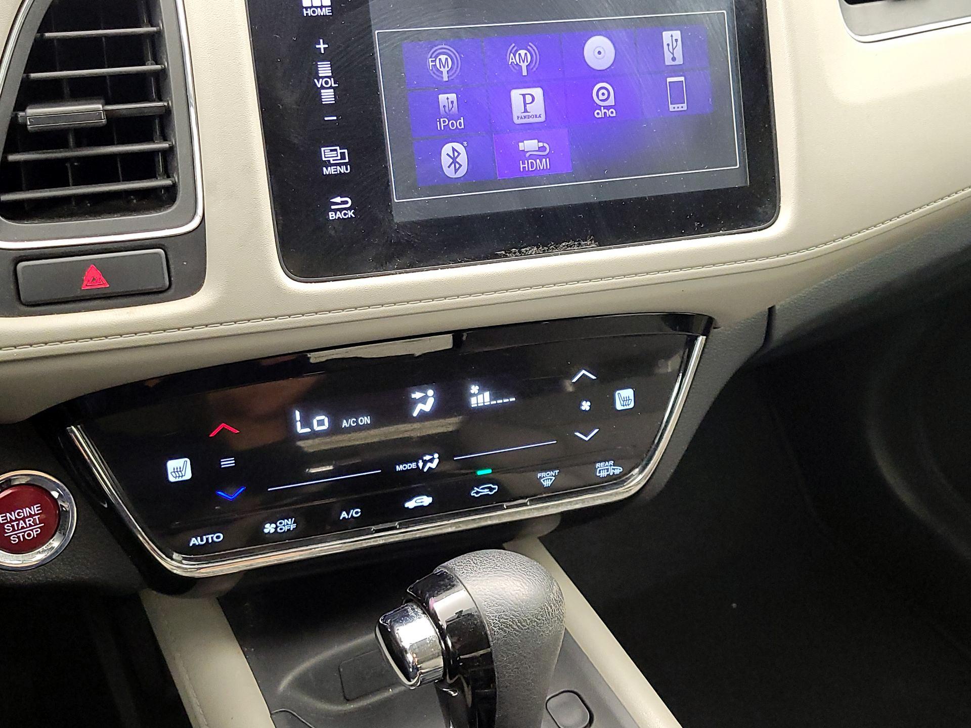 Thumbnail: 2016 Honda HR-V - 16