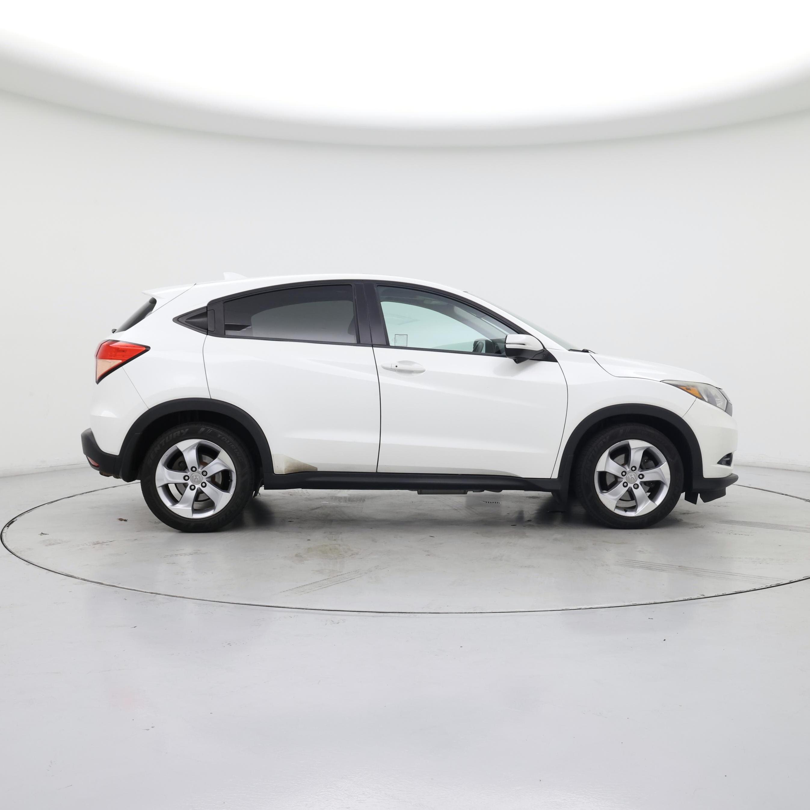 Thumbnail: 2016 Honda HR-V - 7