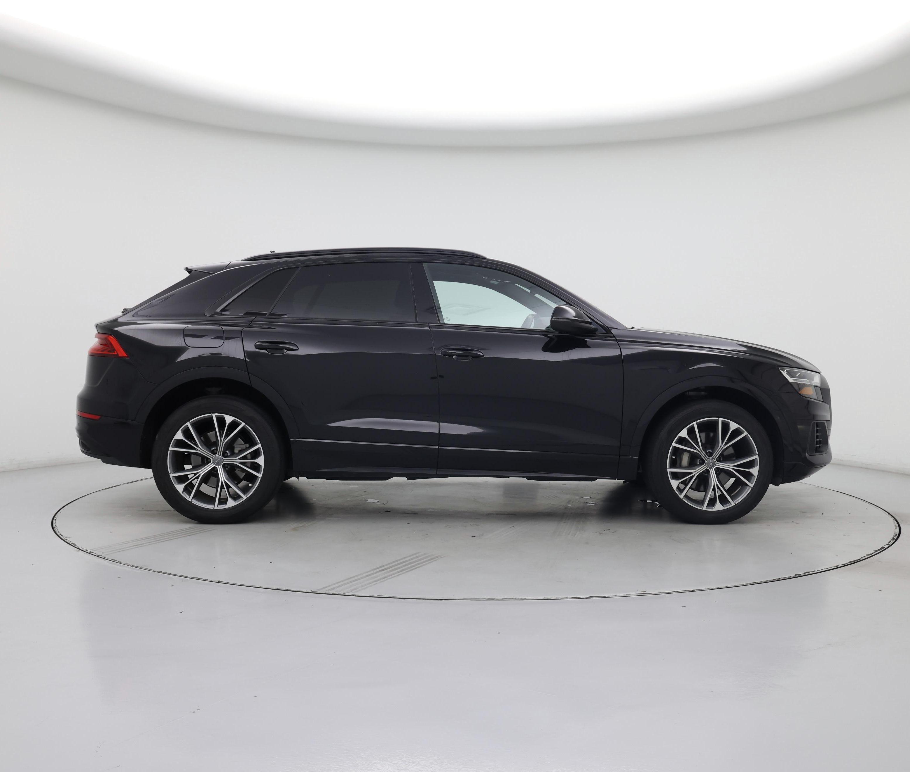 Thumbnail: 2020 Audi Q8 - 7