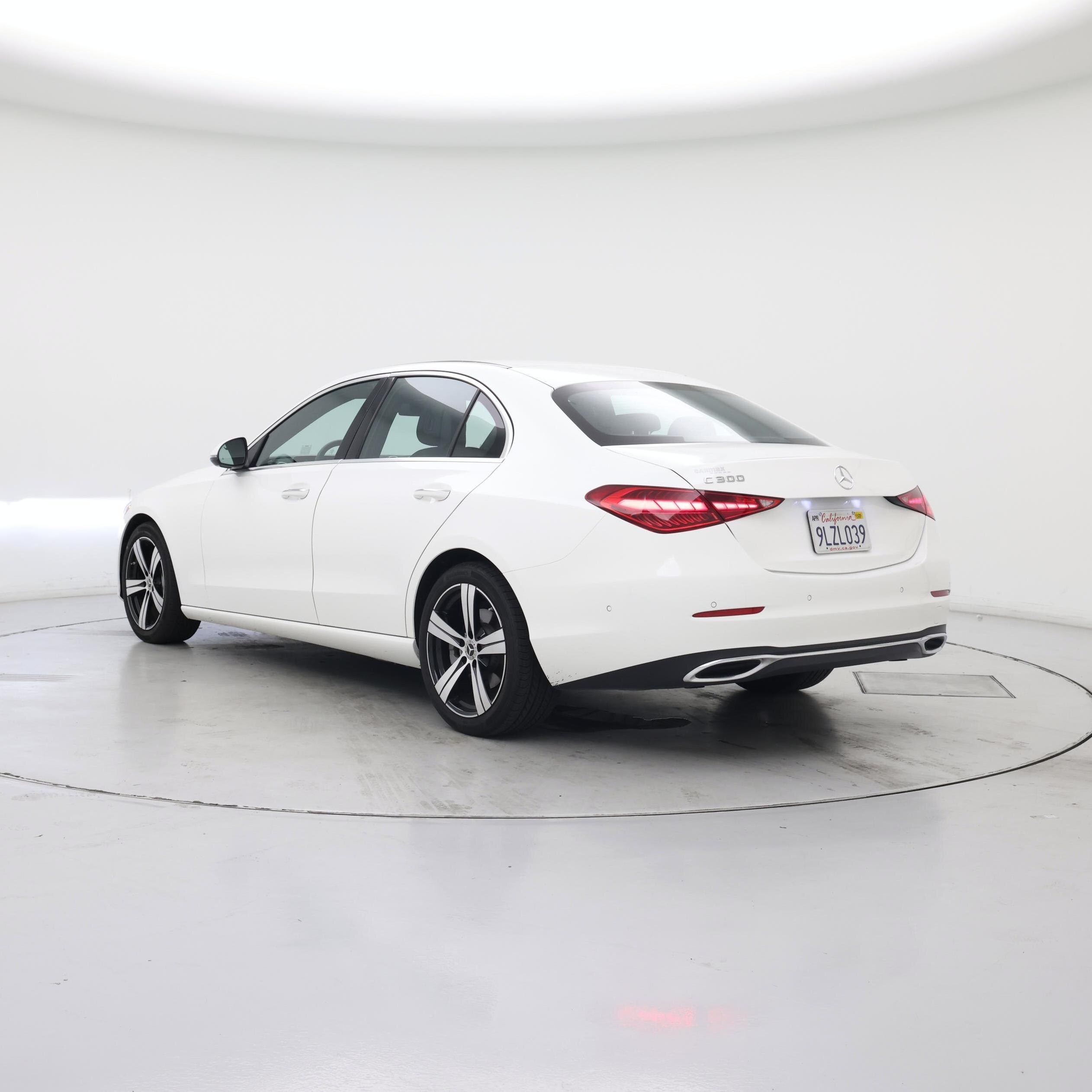 Thumbnail: 2024 Mercedes-Benz C-Class - 2