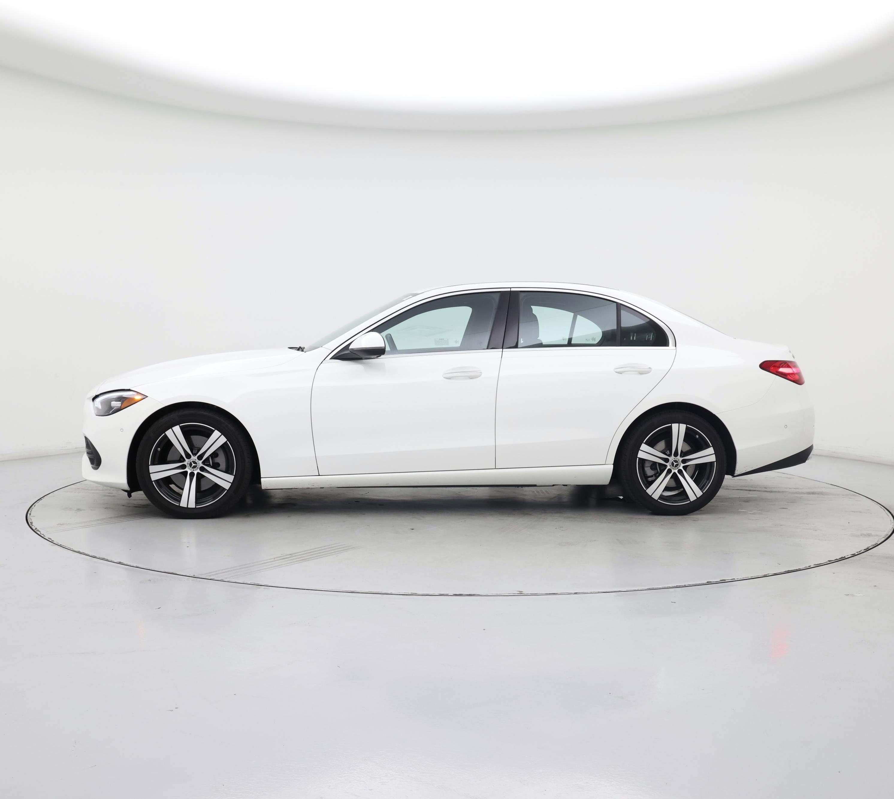 Thumbnail: 2024 Mercedes-Benz C-Class - 3