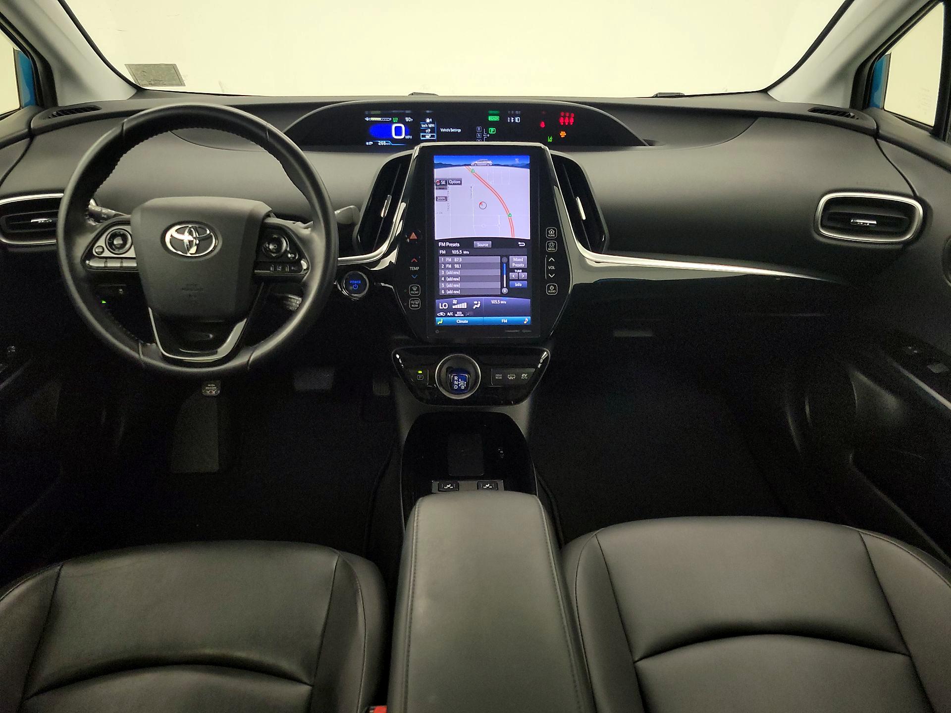 Thumbnail: 2020 Toyota Prius Prime - 9