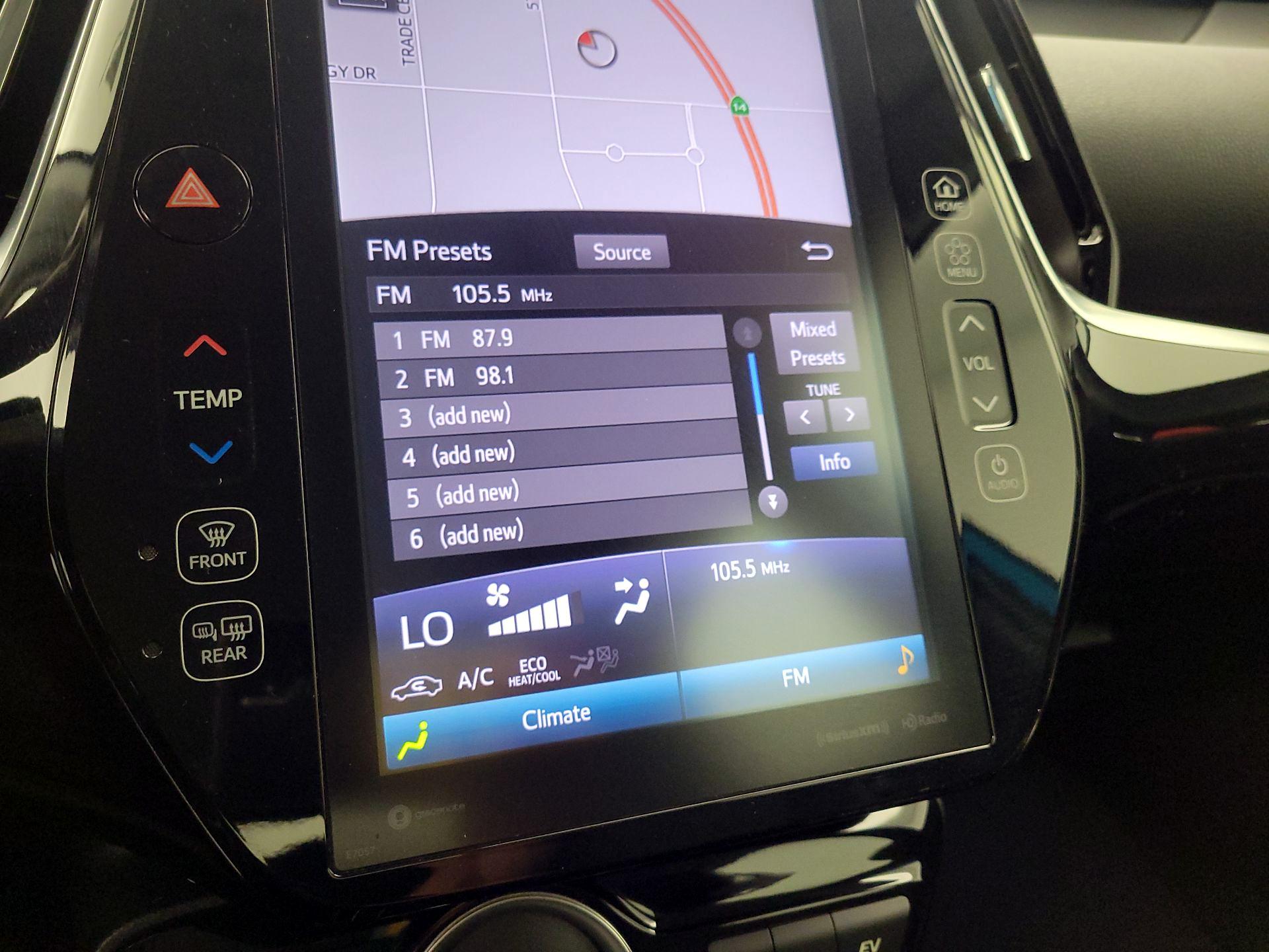 Thumbnail: 2020 Toyota Prius Prime - 16