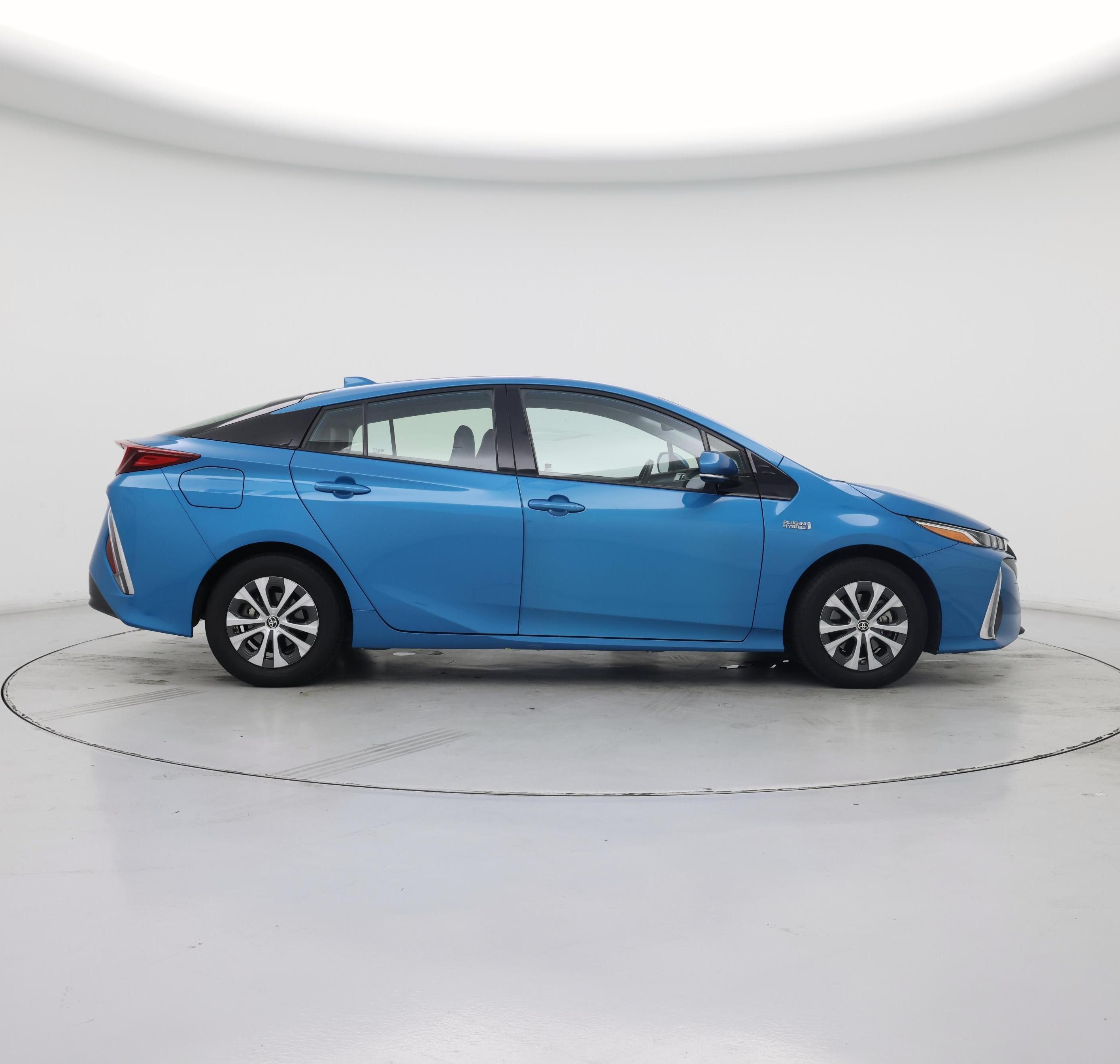Thumbnail: 2020 Toyota Prius Prime - 7