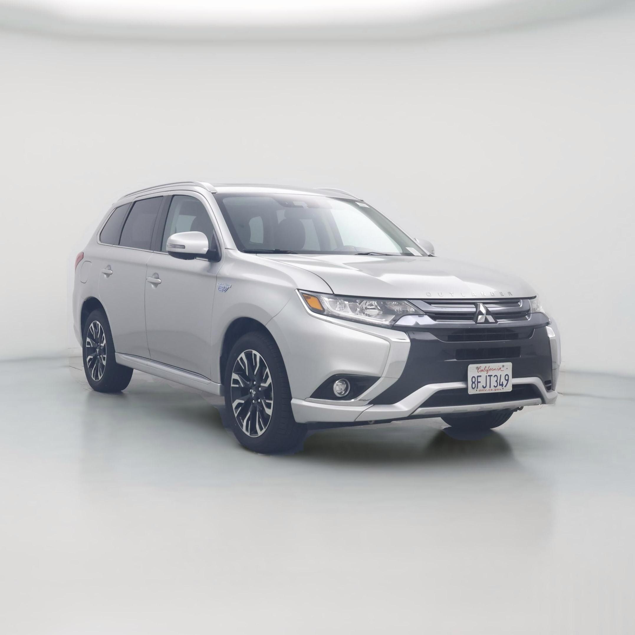 Thumbnail: 2018 Mitsubishi Outlander - 1